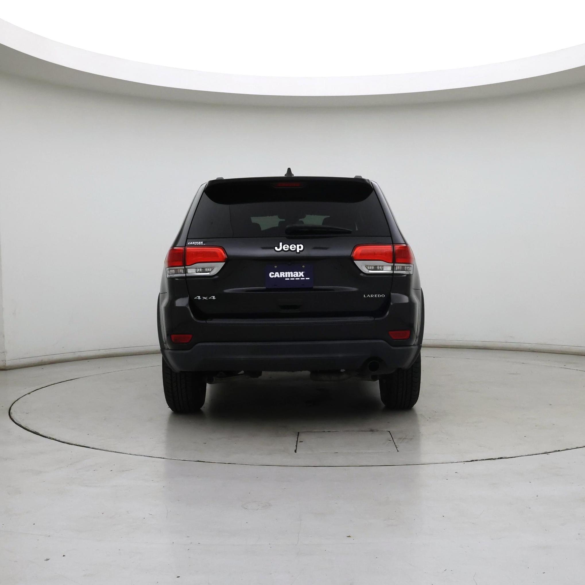 Thumbnail: 2016 Jeep Grand Cherokee - 6