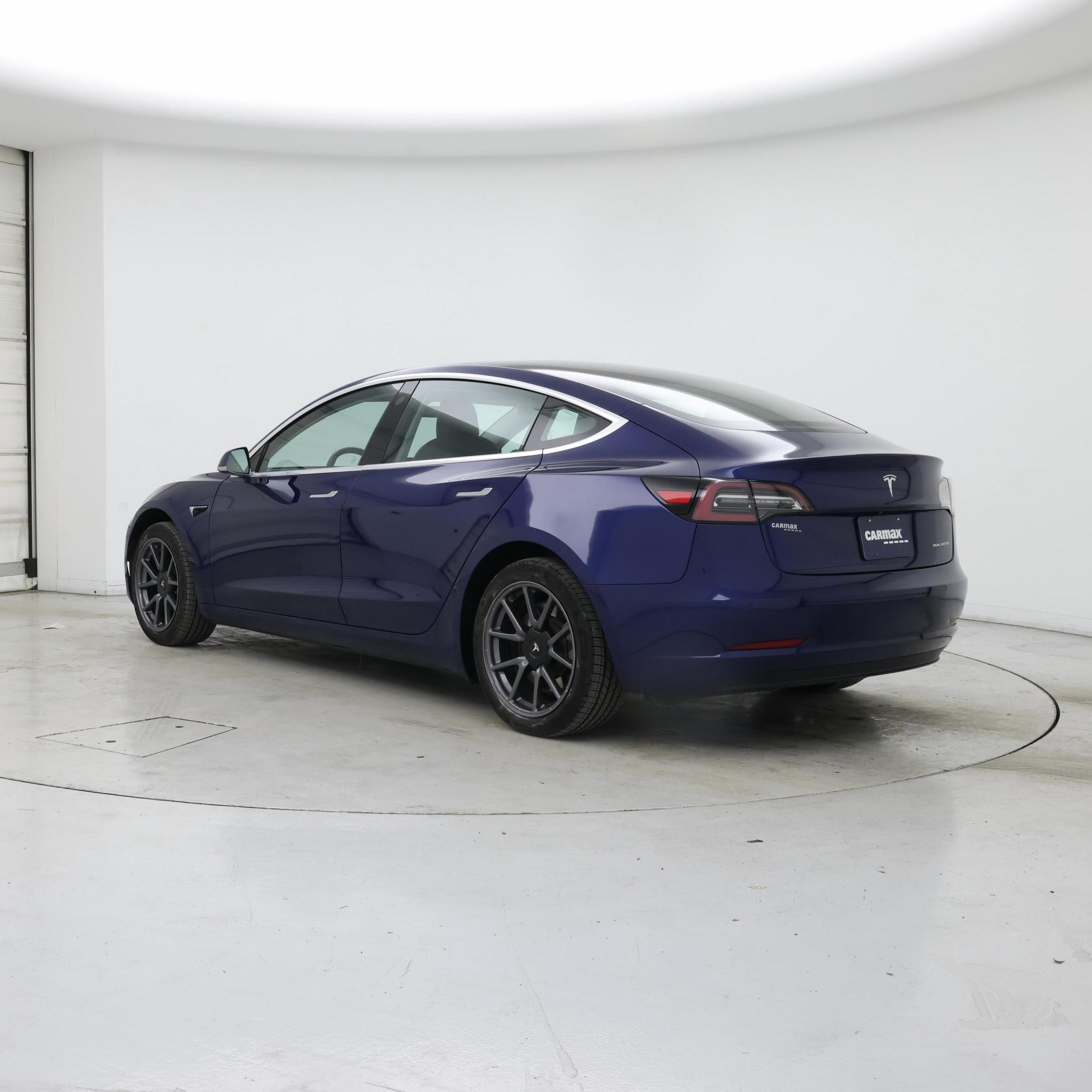 Thumbnail: 2020 Tesla Model 3 - 2