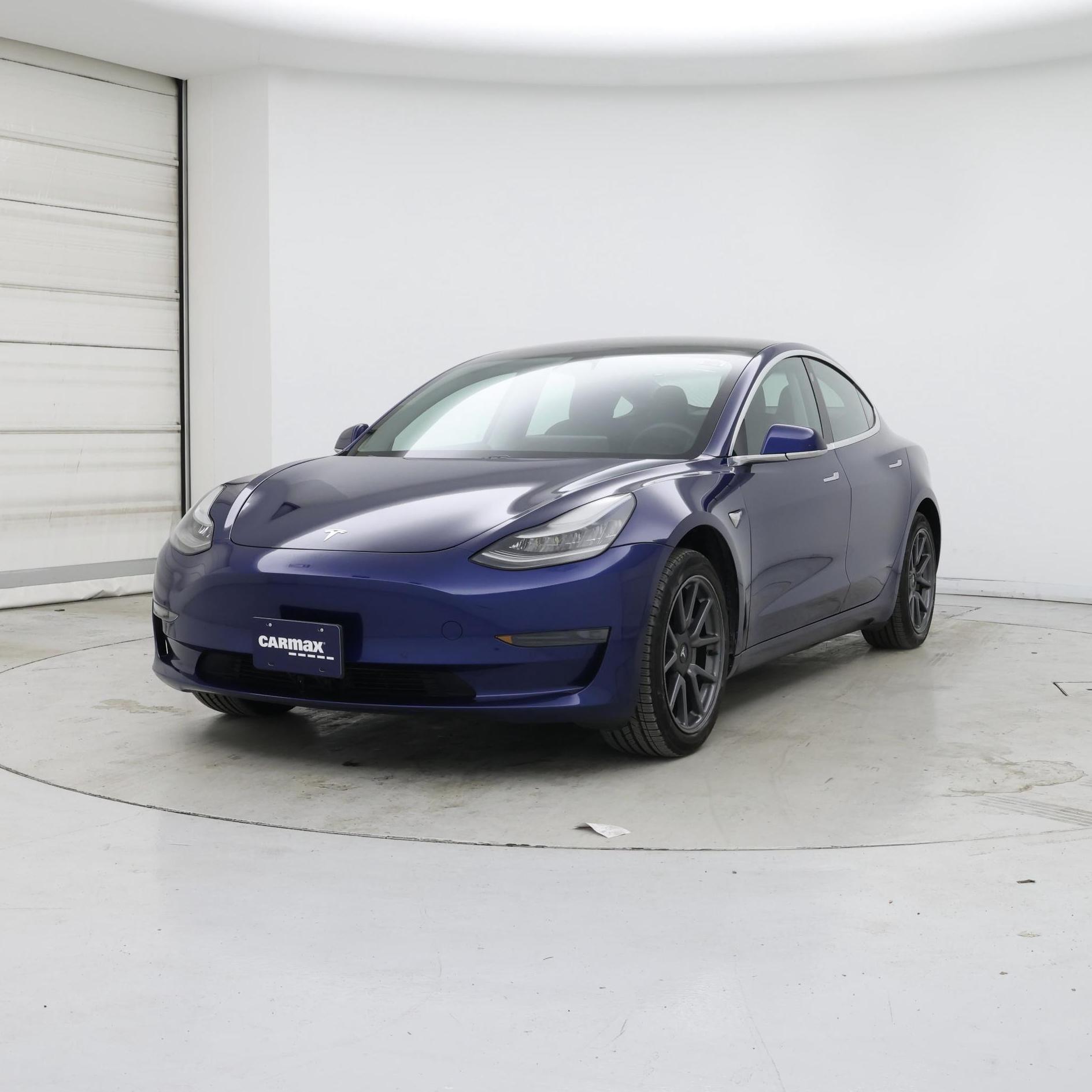 Thumbnail: 2020 Tesla Model 3 - 4