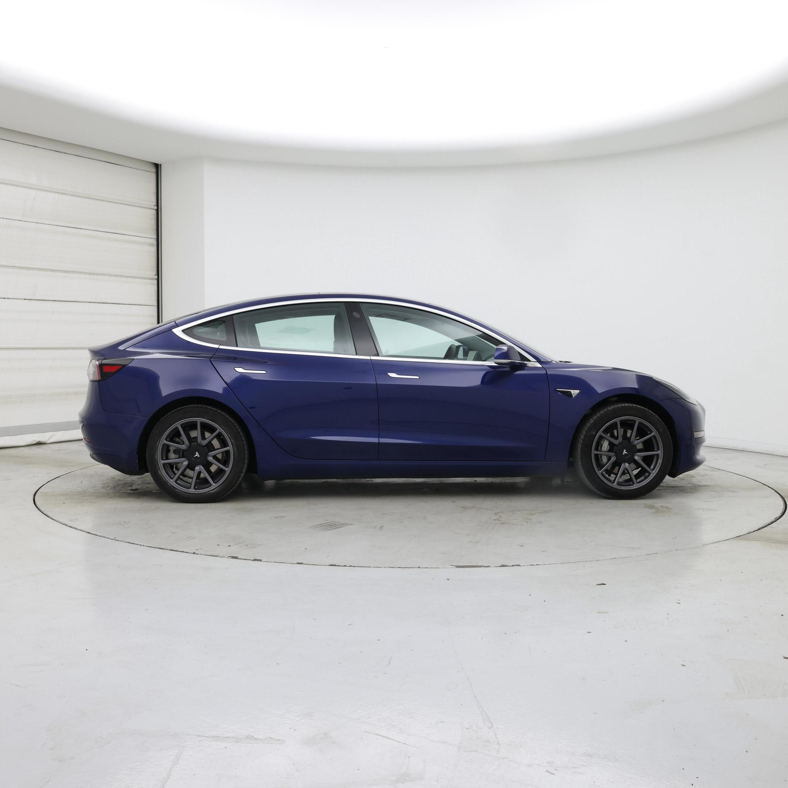 Thumbnail: 2020 Tesla Model 3 - 7