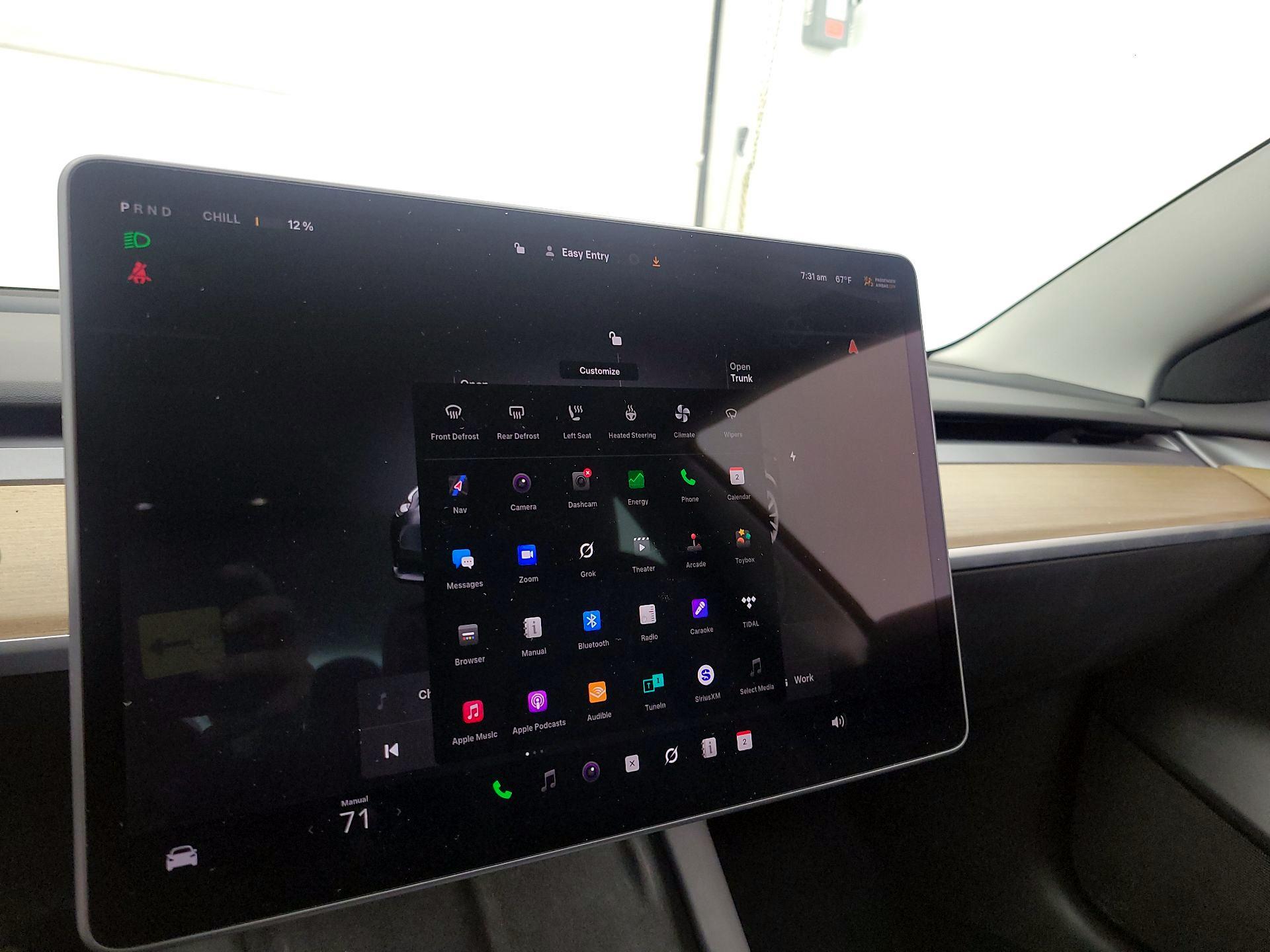 Thumbnail: 2023 Tesla Model 3 - 15