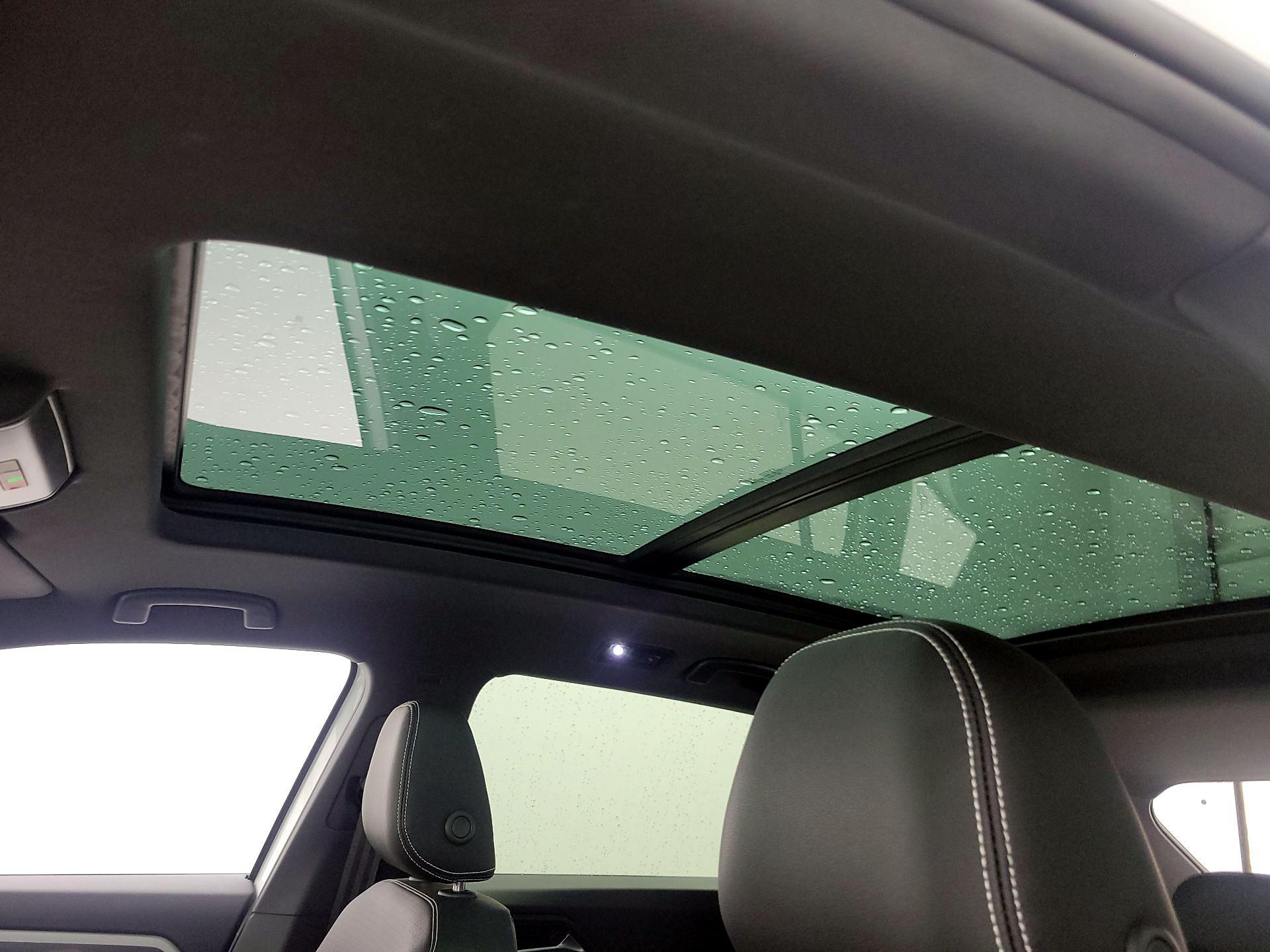 Thumbnail: 2023 Volkswagen Atlas - 19