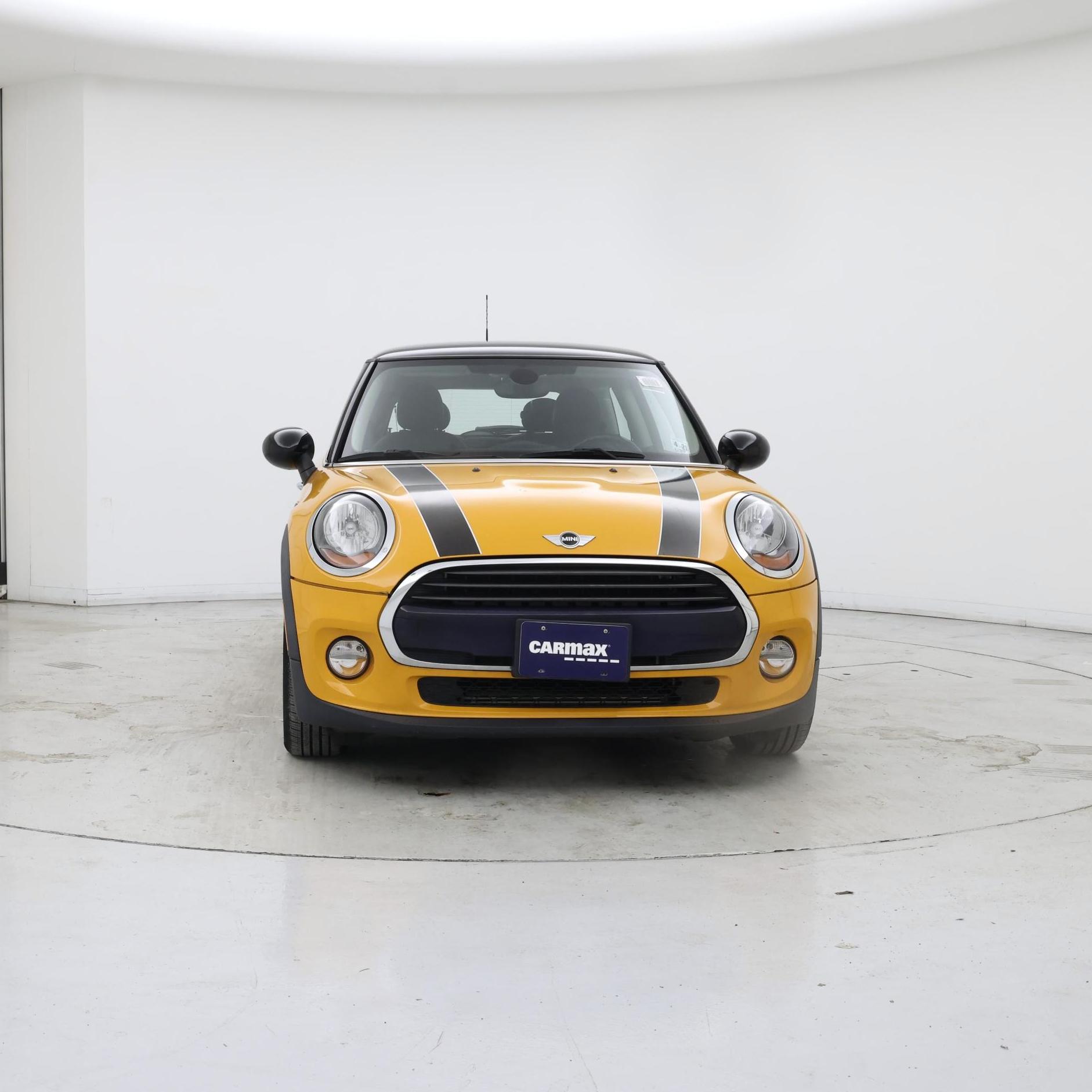 Thumbnail: 2016 MINI Cooper Hardtop - 5