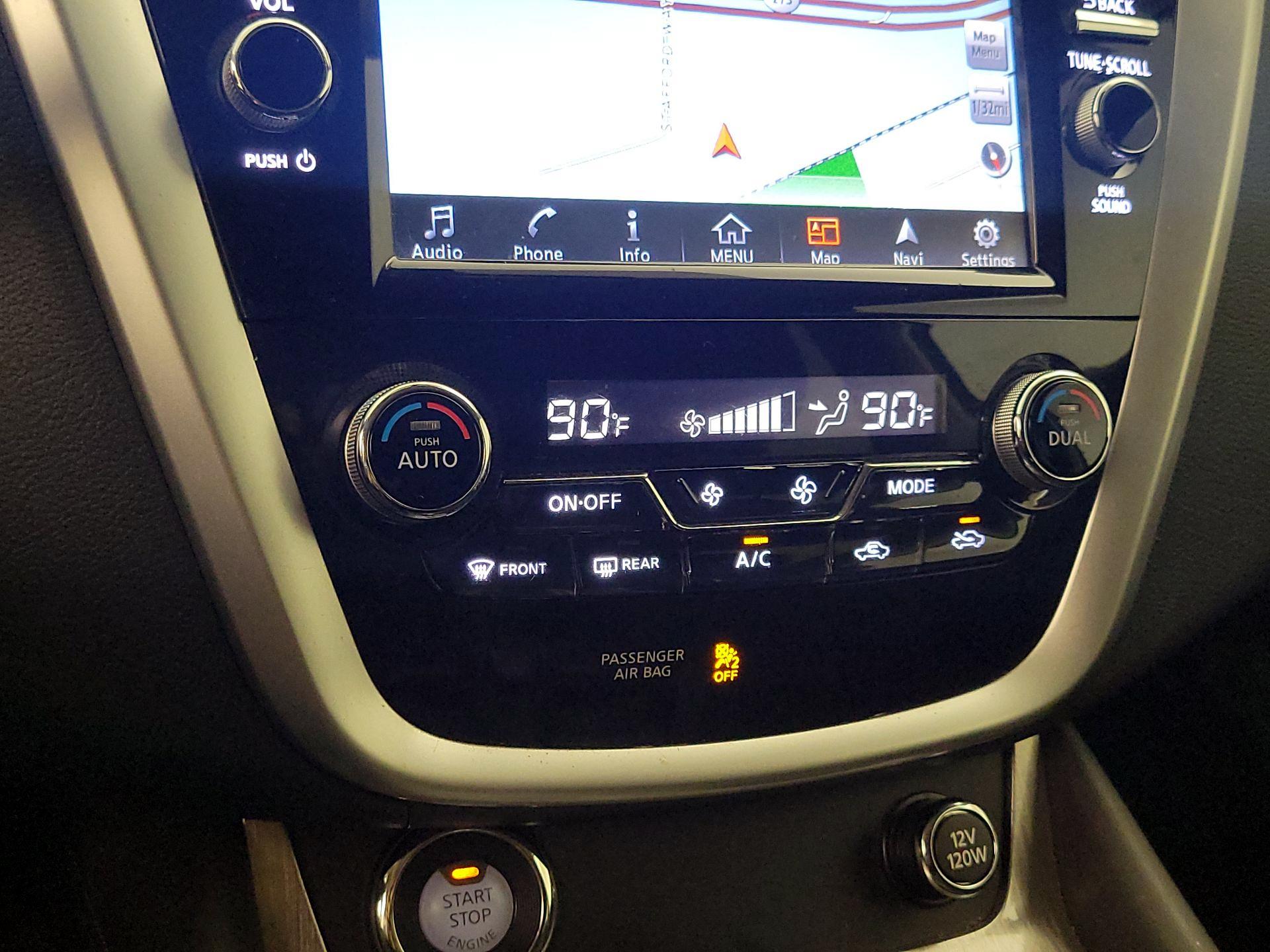 Thumbnail: 2015 Nissan Murano - 16