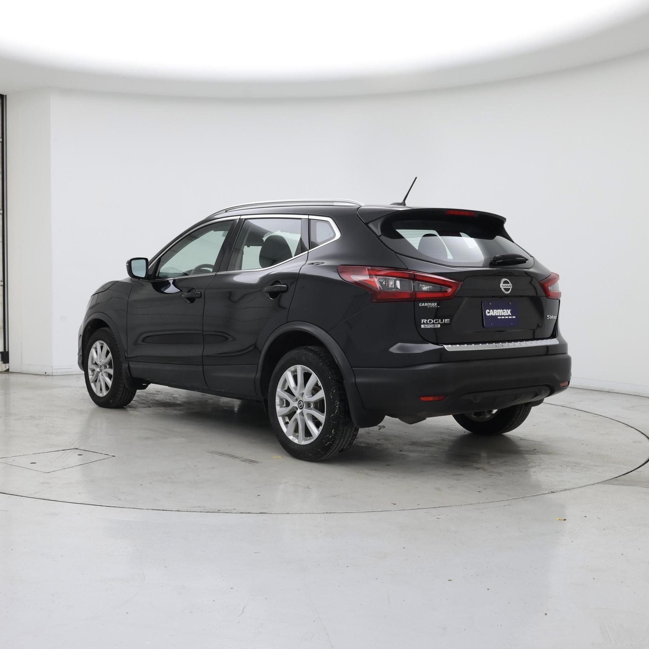 Thumbnail: 2020 Nissan Rogue Sport - 2