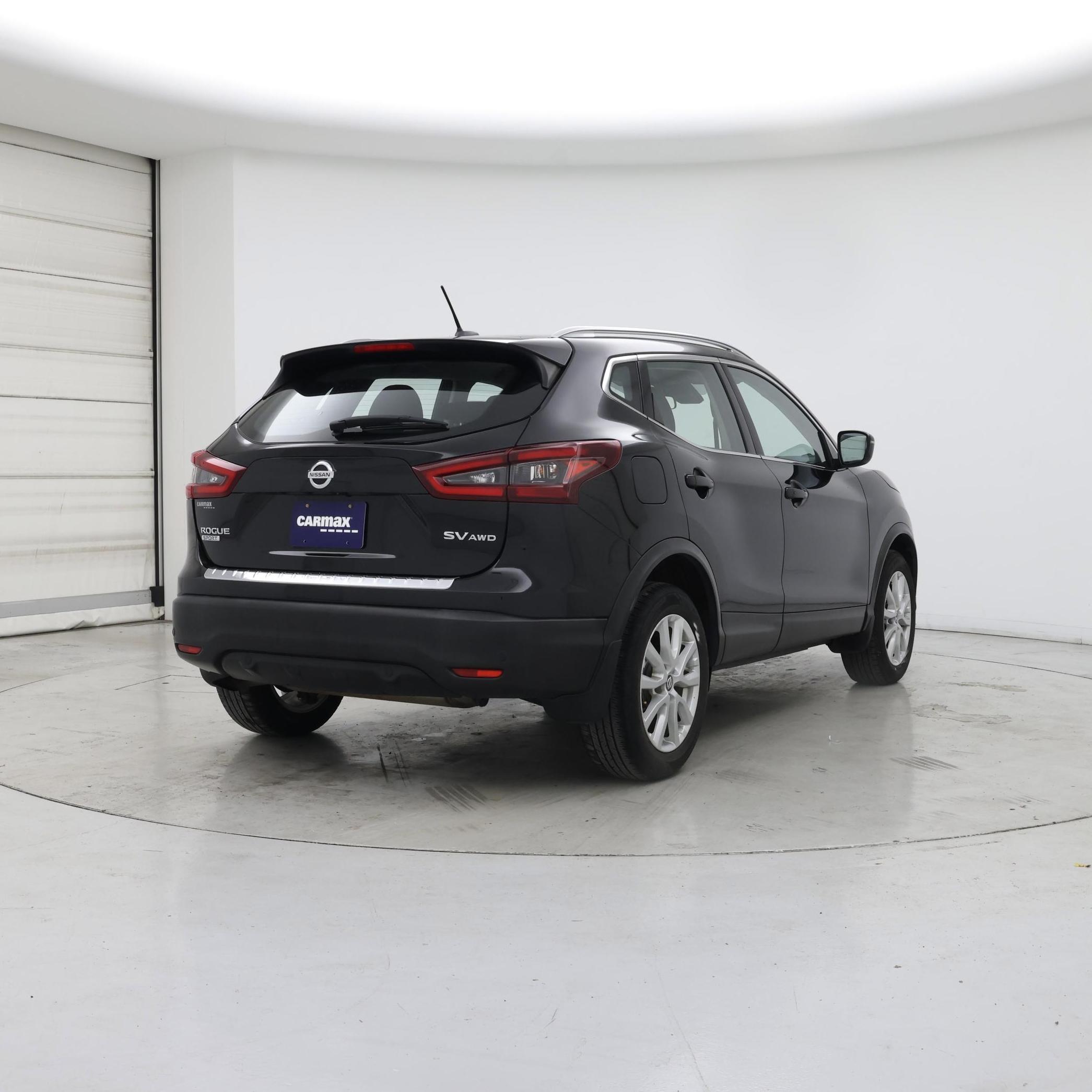 Thumbnail: 2020 Nissan Rogue Sport - 8