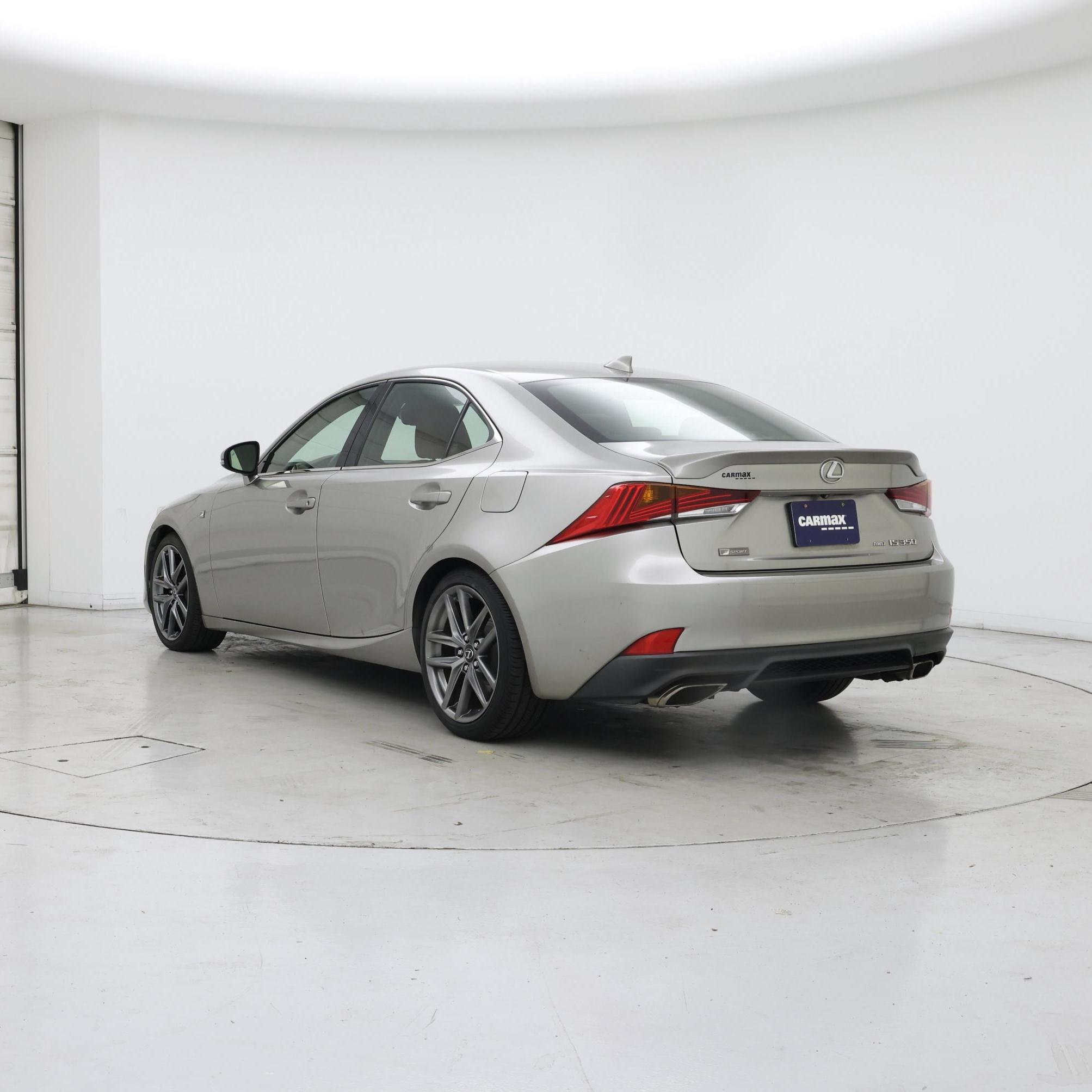 Thumbnail: 2017 Lexus IS - 2