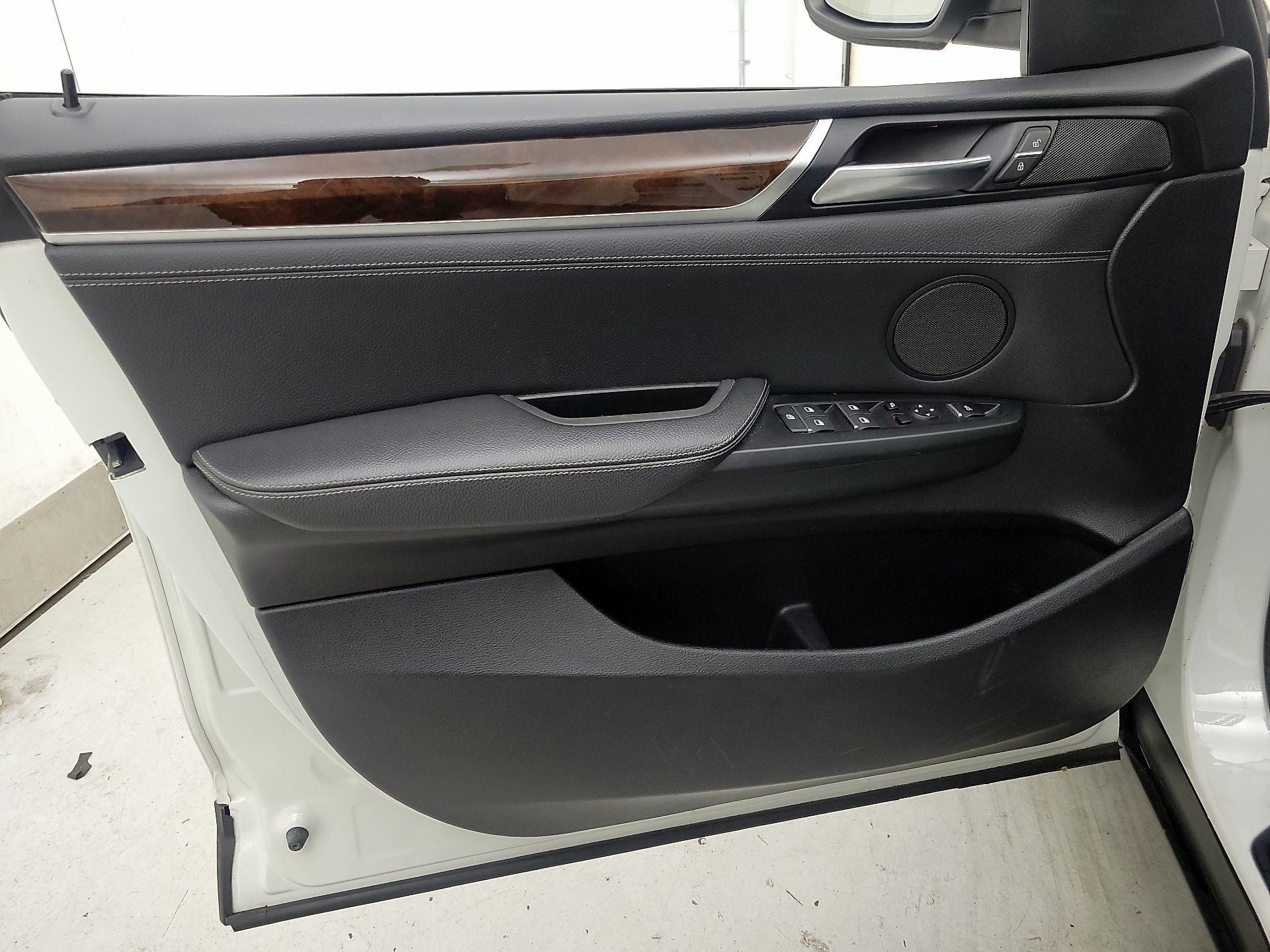 Thumbnail: 2017 BMW X3 - 12