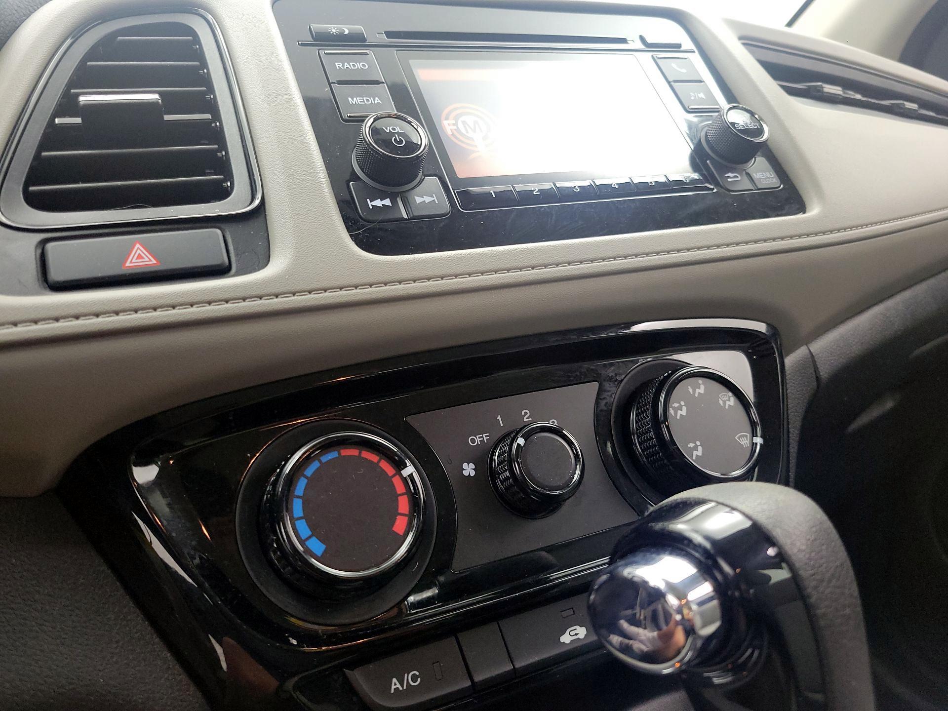 Thumbnail: 2019 Honda HR-V - 15