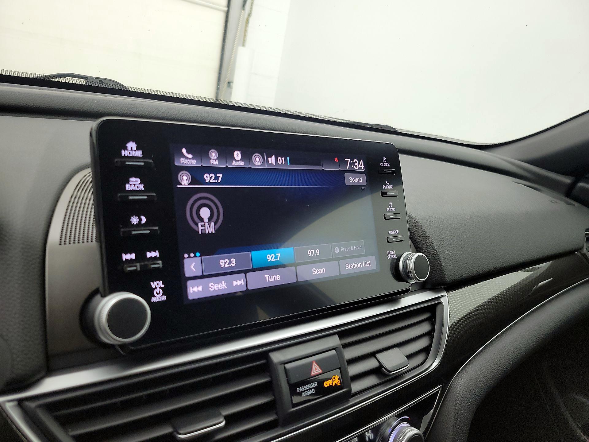 Thumbnail: 2018 Honda Accord - 15