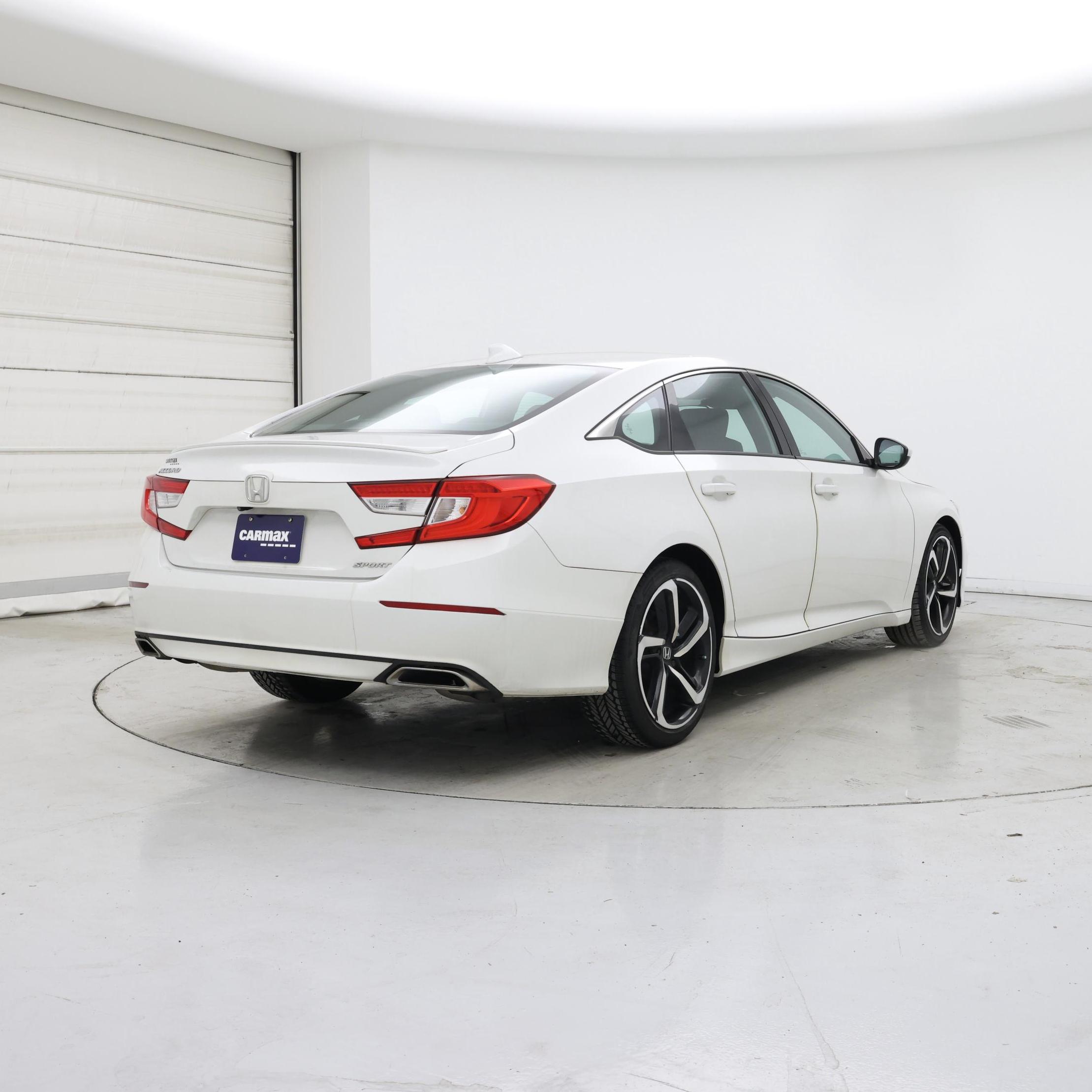 Thumbnail: 2018 Honda Accord - 8