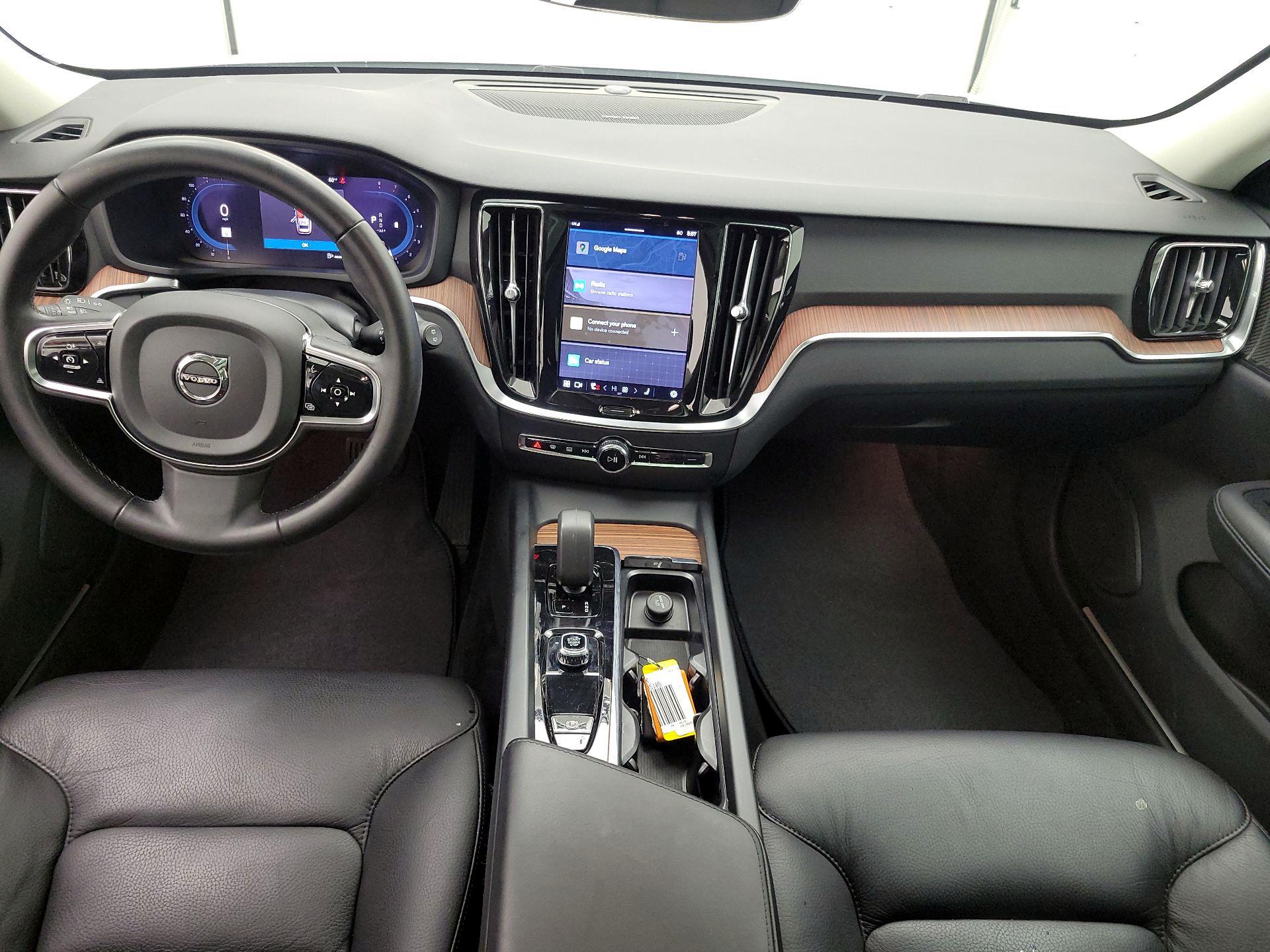 Thumbnail: 2024 Volvo S60 - 9