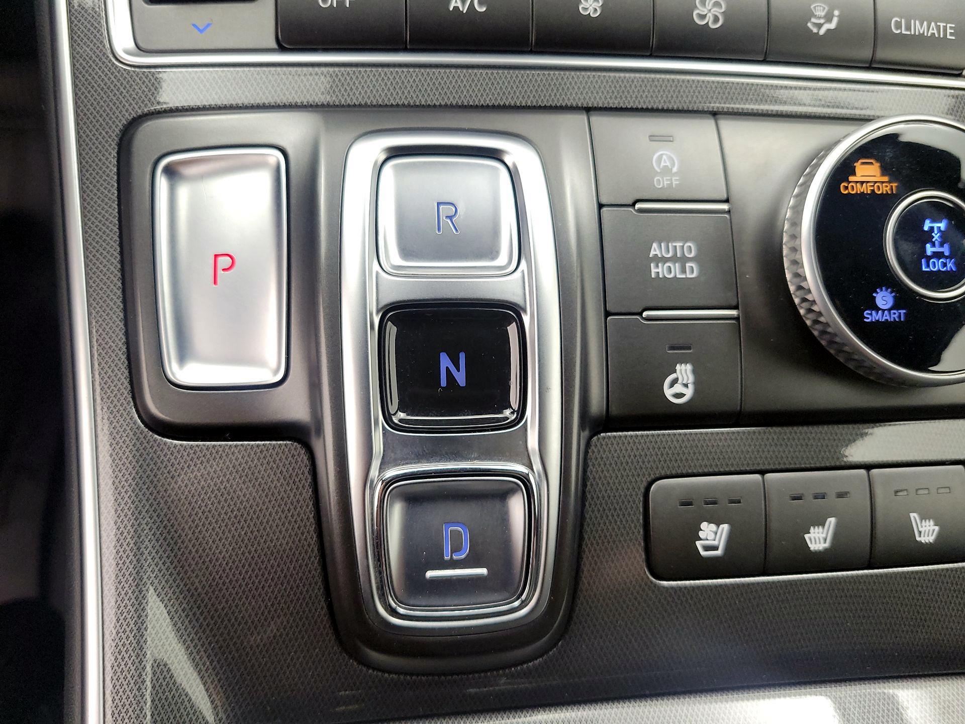 Thumbnail: 2022 Hyundai Santa Fe - 18