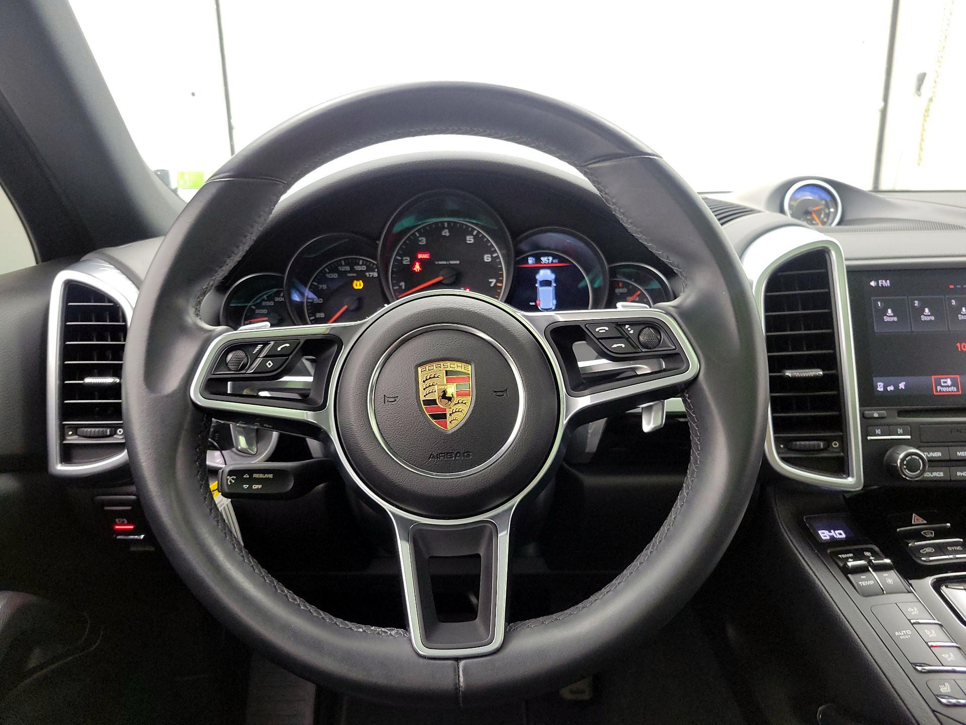 Thumbnail: 2018 Porsche Cayenne - 10