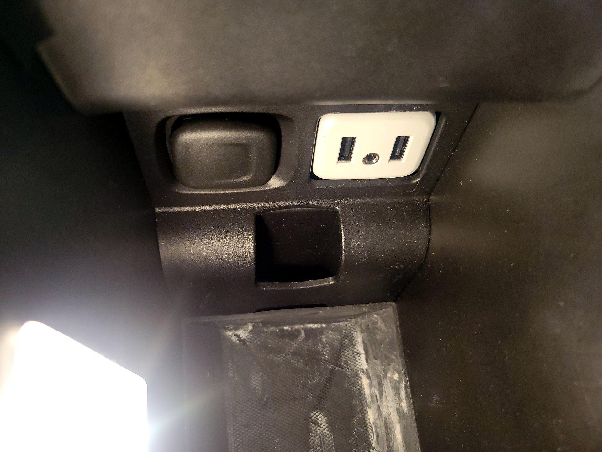 Thumbnail: 2017 Chevrolet Impala - 17