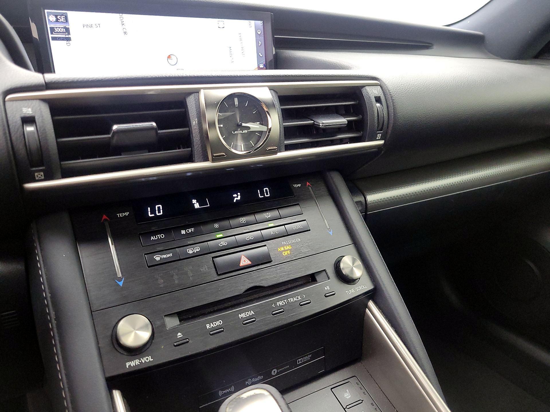 Thumbnail: 2018 Lexus IS - 16