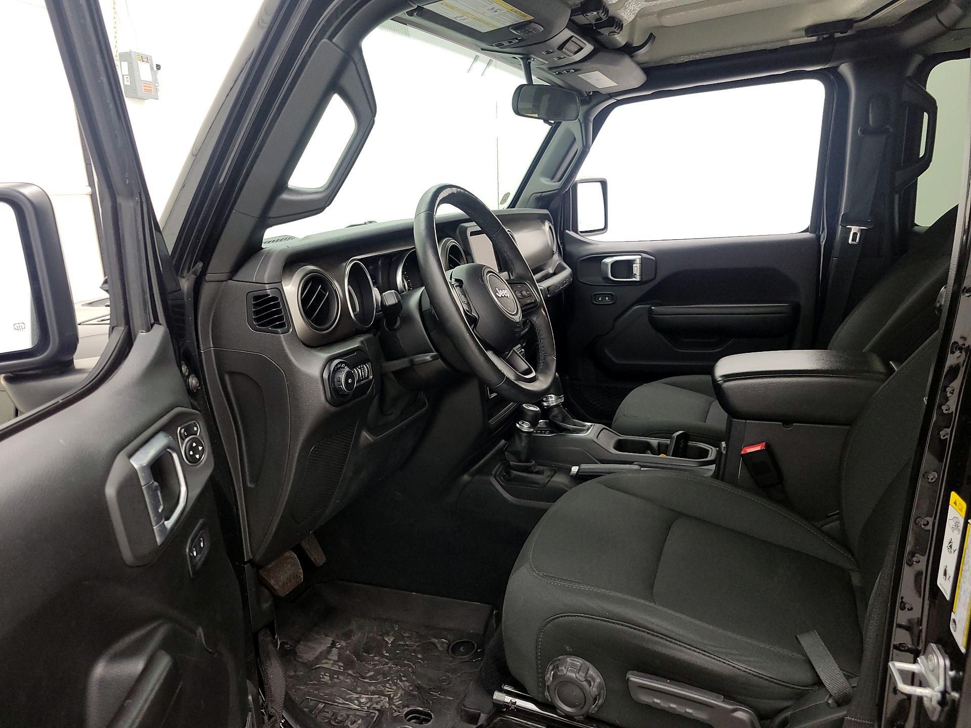 Thumbnail: 2020 Jeep Wrangler - 11