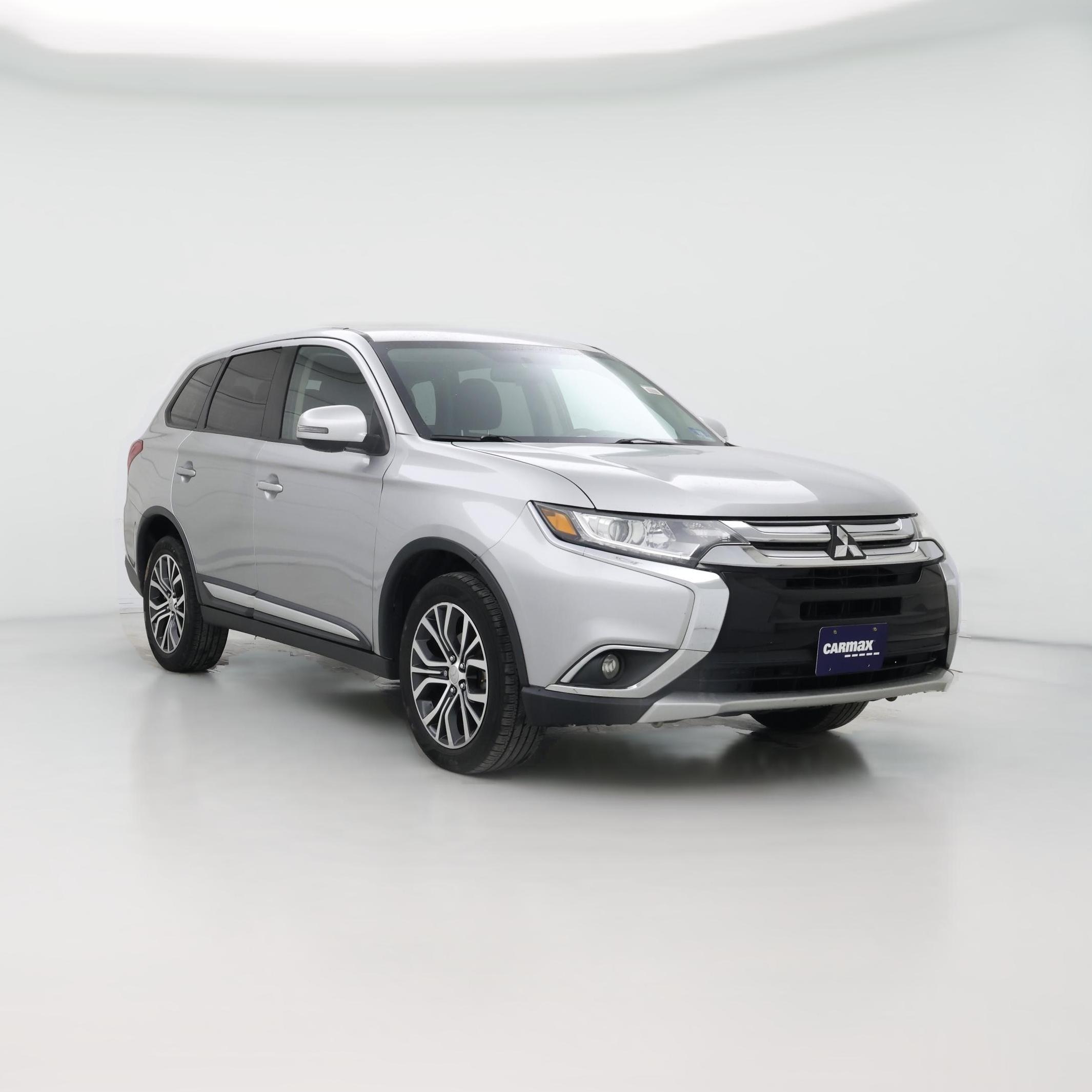 Thumbnail: 2018 Mitsubishi Outlander - 1