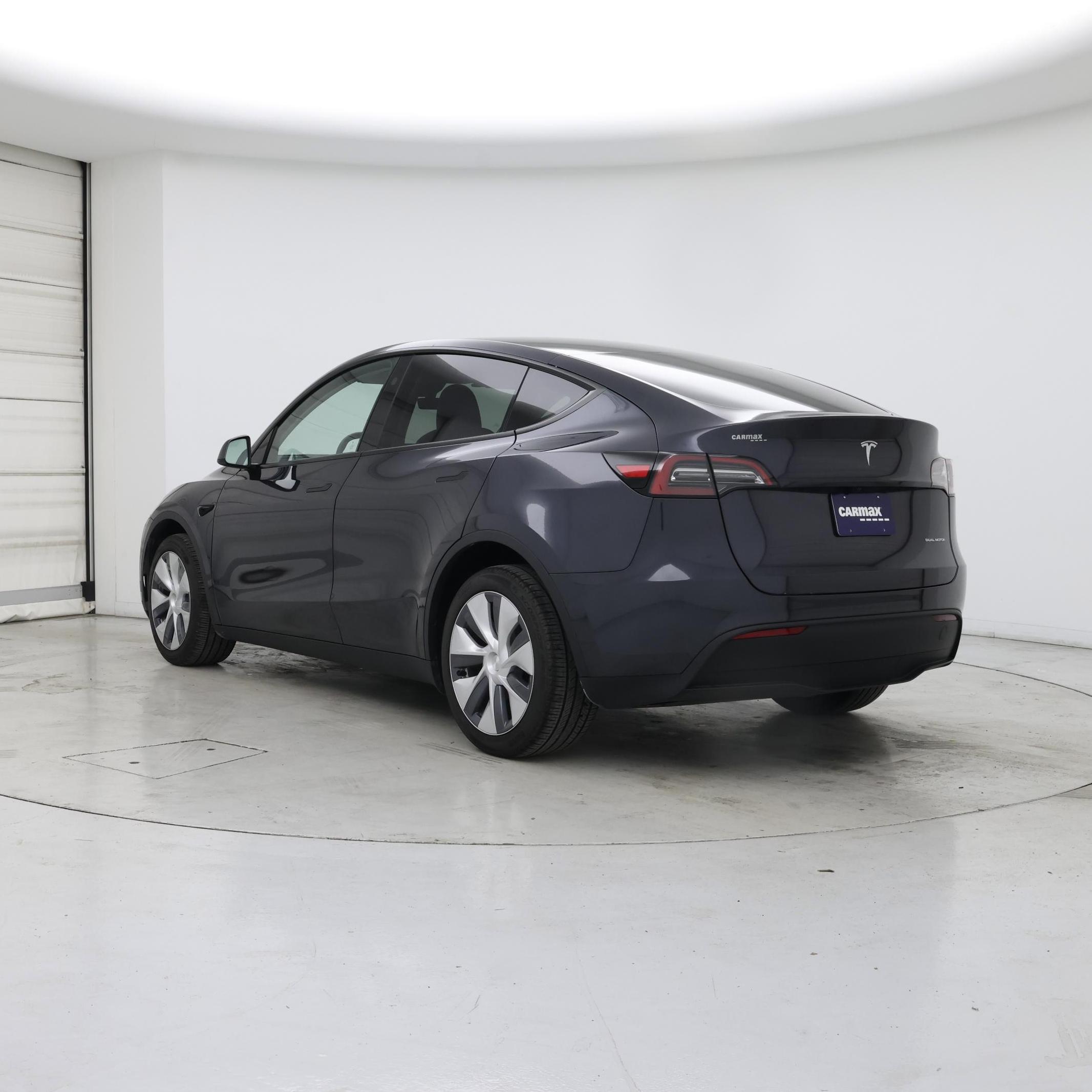 Thumbnail: 2024 Tesla Model Y - 2