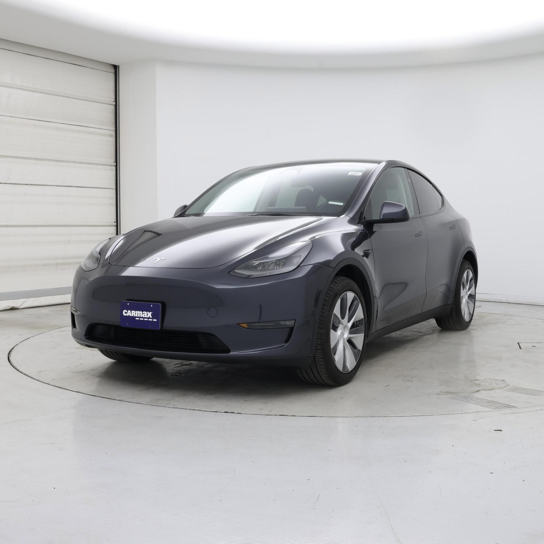 Thumbnail: 2024 Tesla Model Y - 4