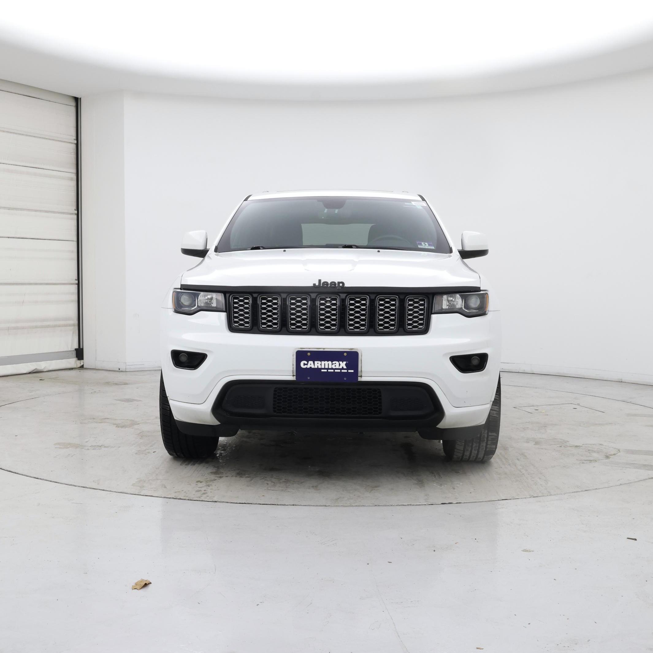 Thumbnail: 2019 Jeep Grand Cherokee - 5