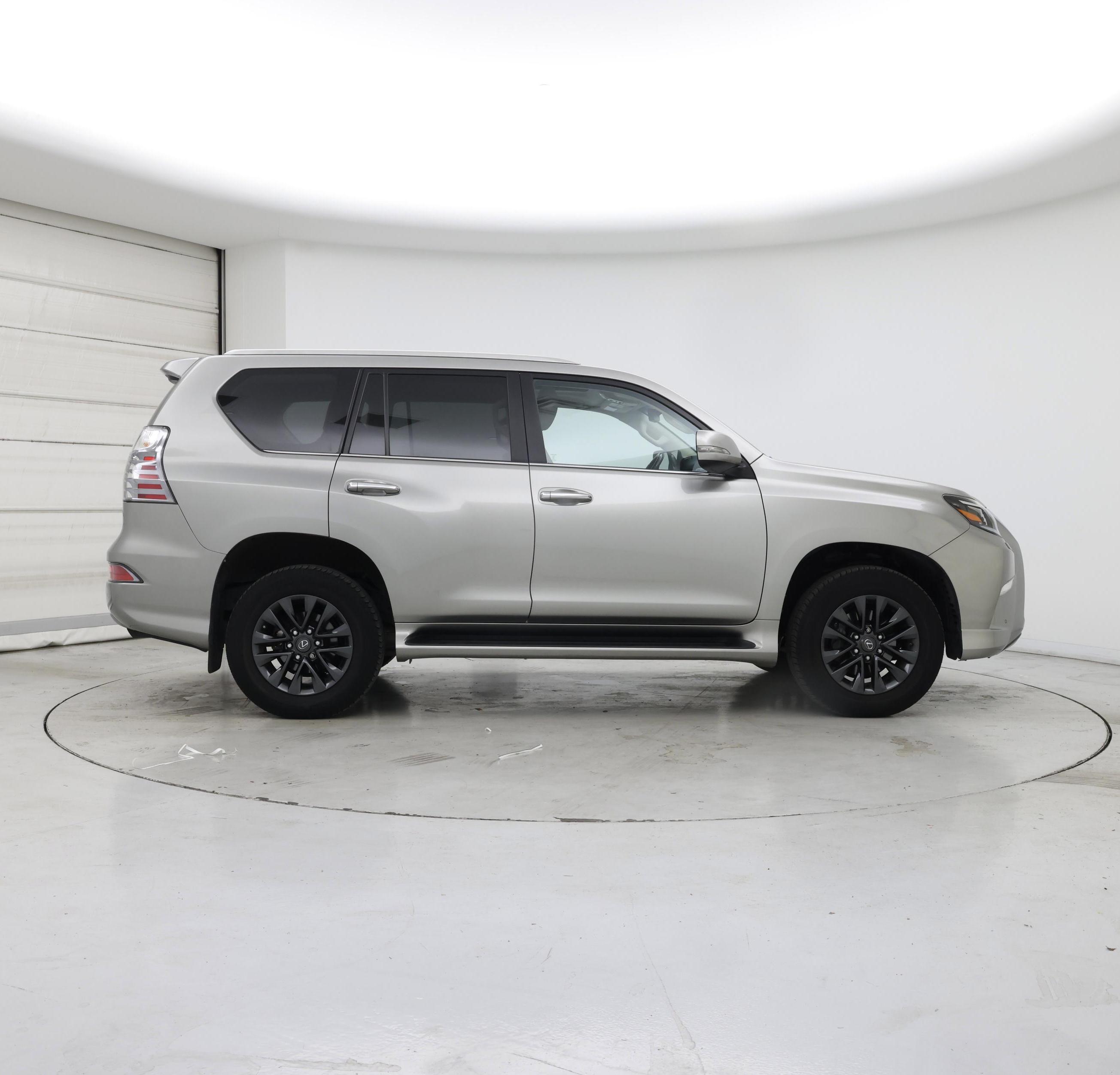 Thumbnail: 2023 Lexus GX - 7