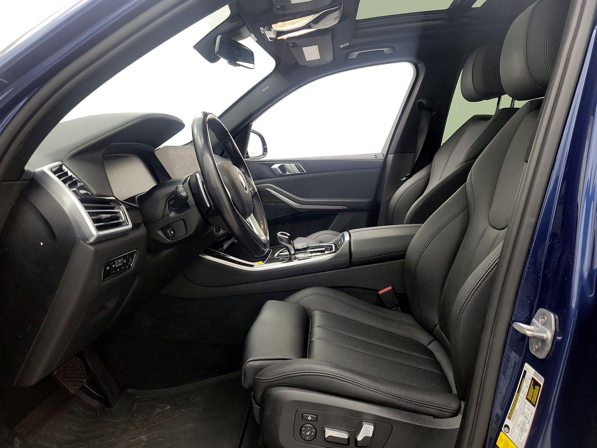 Thumbnail: 2020 BMW X5 - 11