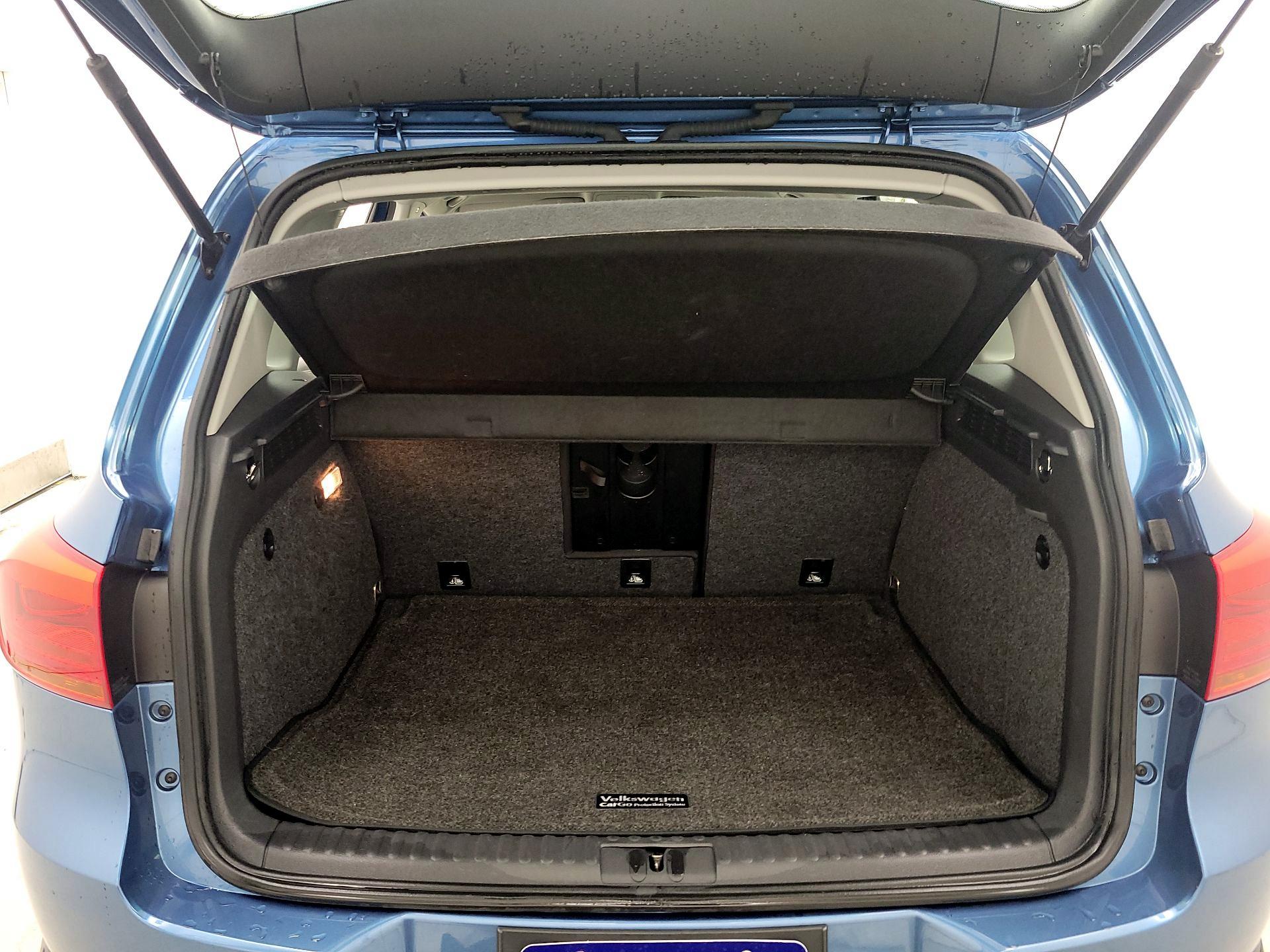 Thumbnail: 2017 Volkswagen Tiguan - 20