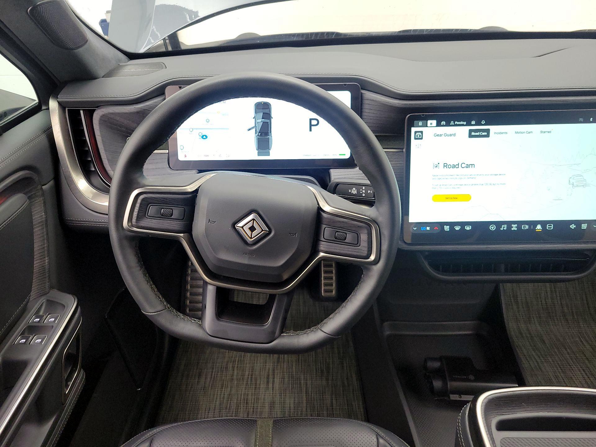 Thumbnail: 2024 Rivian R1T - 10