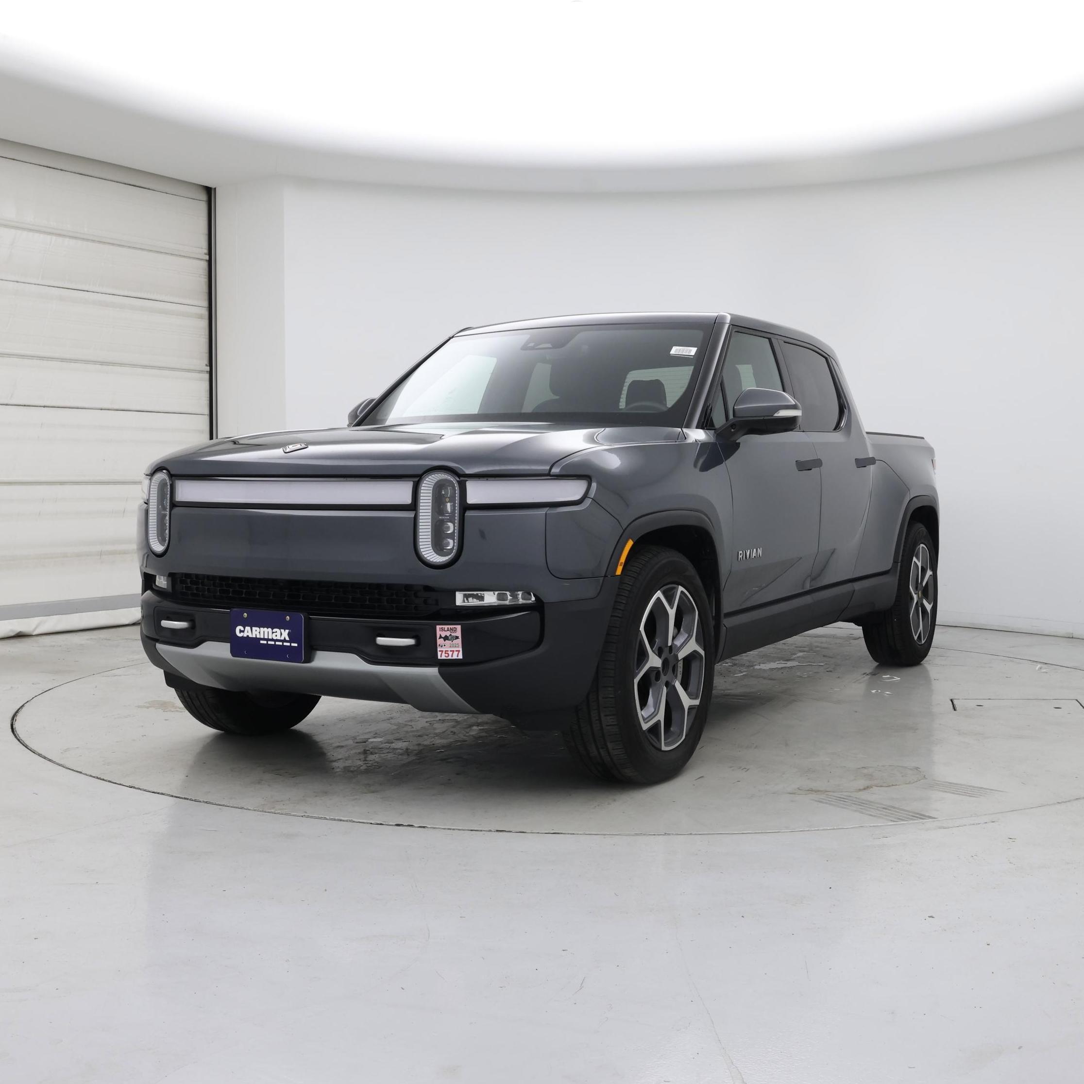 Thumbnail: 2024 Rivian R1T - 4