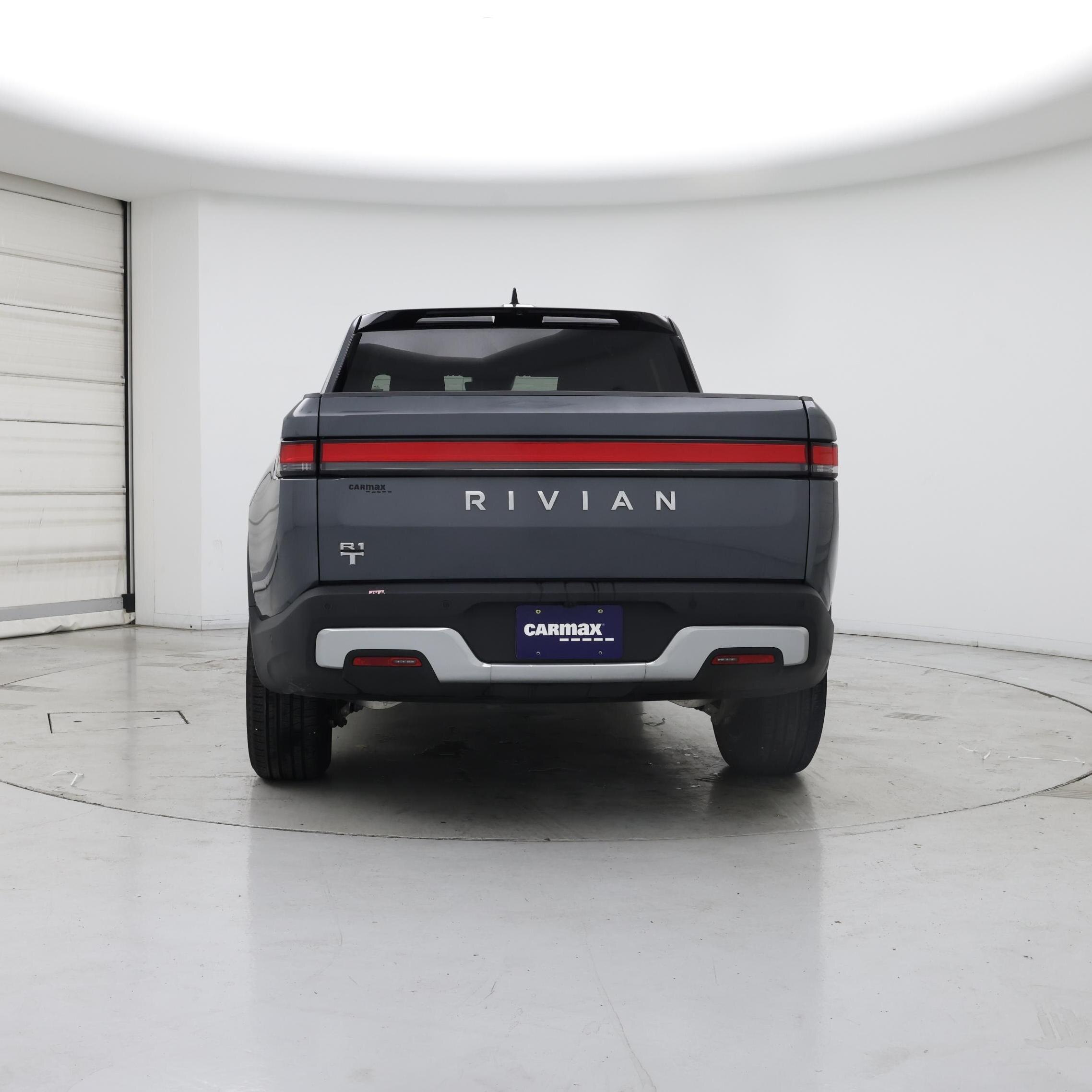 Thumbnail: 2024 Rivian R1T - 6