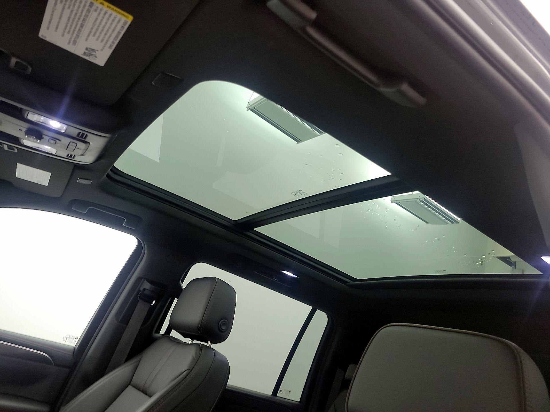 Thumbnail: 2021 Chevrolet Suburban - 17