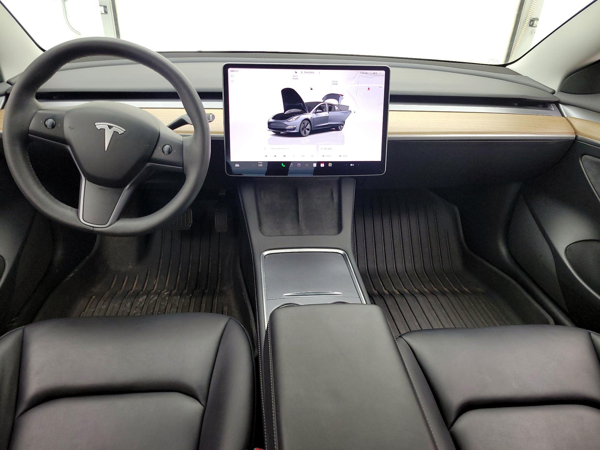 Thumbnail: 2023 Tesla Model 3 - 9