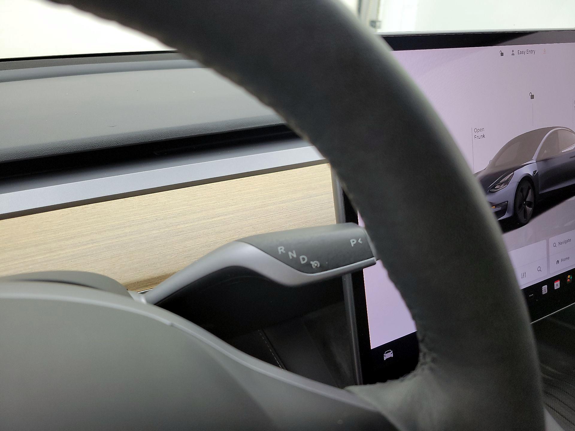 Thumbnail: 2023 Tesla Model 3 - 16