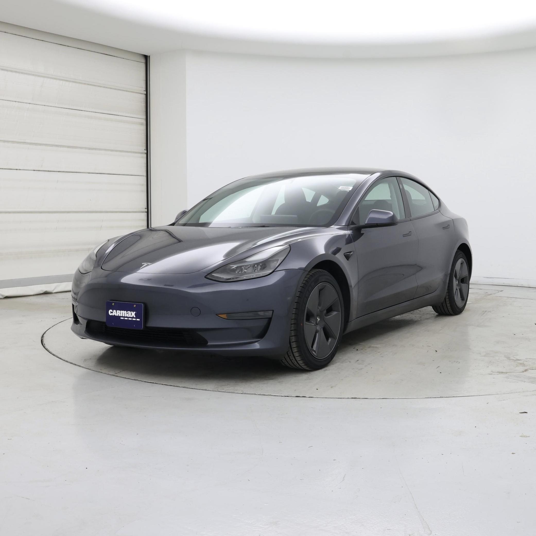 Thumbnail: 2023 Tesla Model 3 - 4