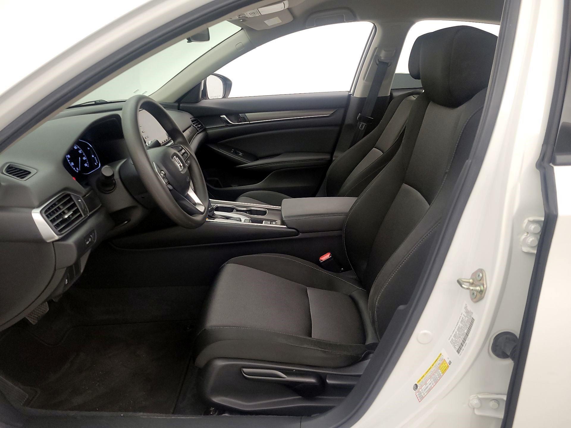 Thumbnail: 2019 Honda Accord - 9