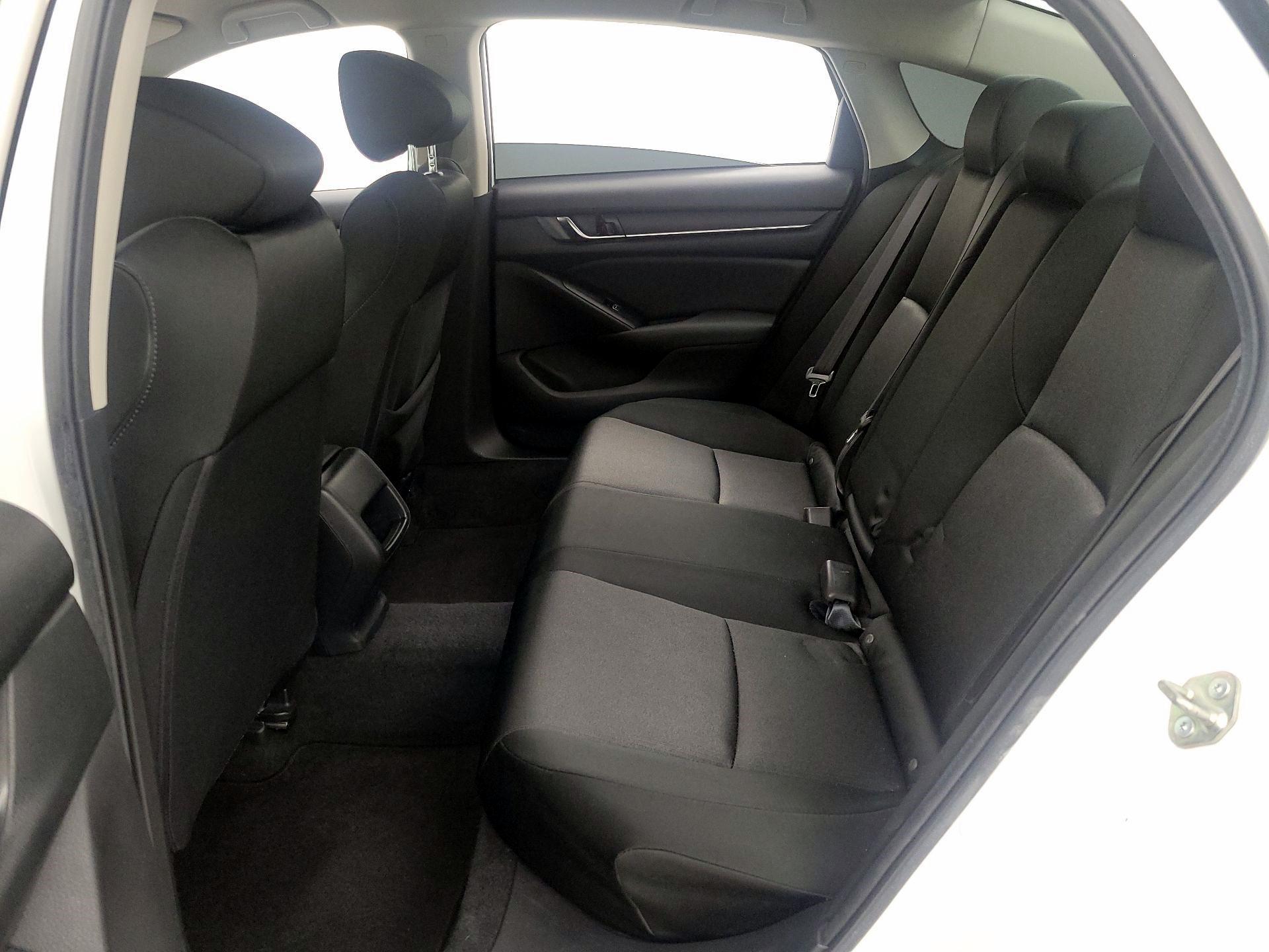 Thumbnail: 2019 Honda Accord - 17