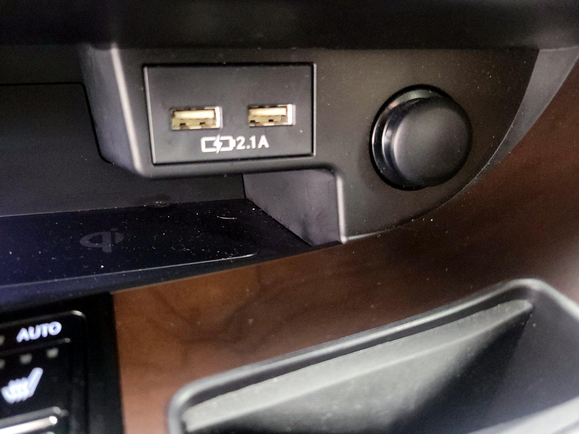 Thumbnail: 2021 Lexus RX - 19