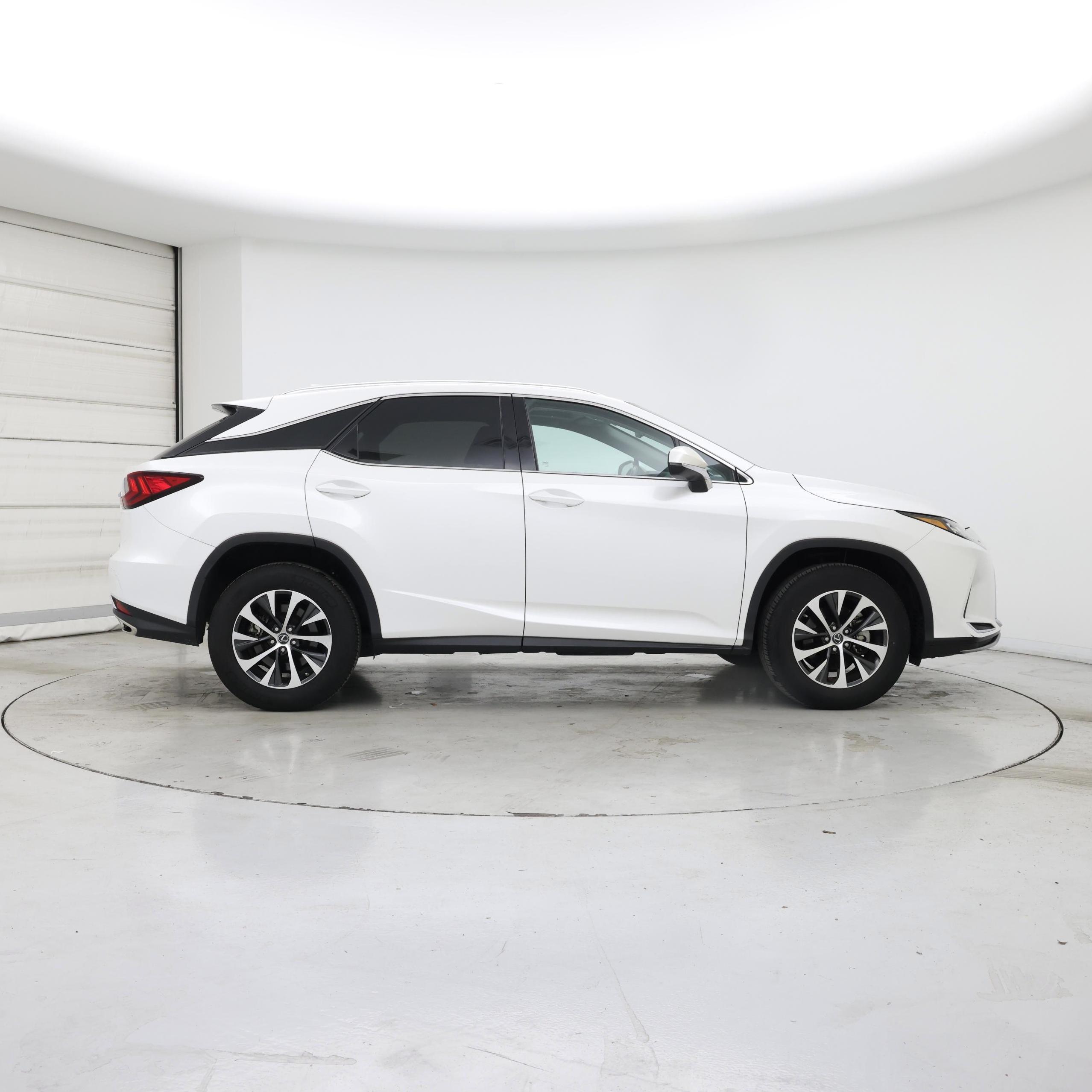 Thumbnail: 2021 Lexus RX - 7