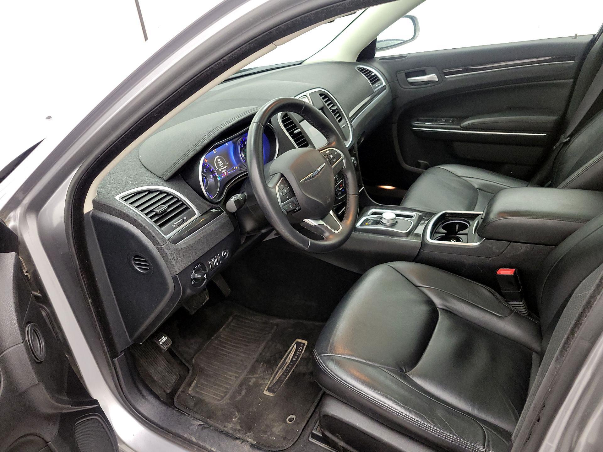 Thumbnail: 2016 Chrysler 300 - 11