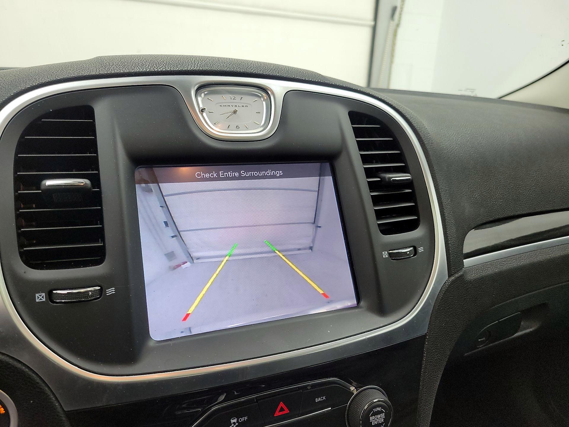 Thumbnail: 2016 Chrysler 300 - 14