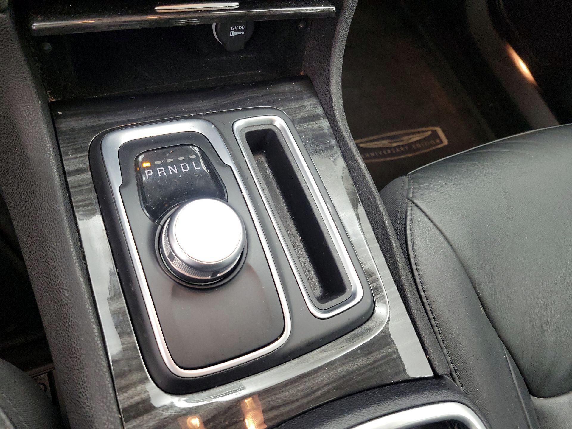 Thumbnail: 2016 Chrysler 300 - 17