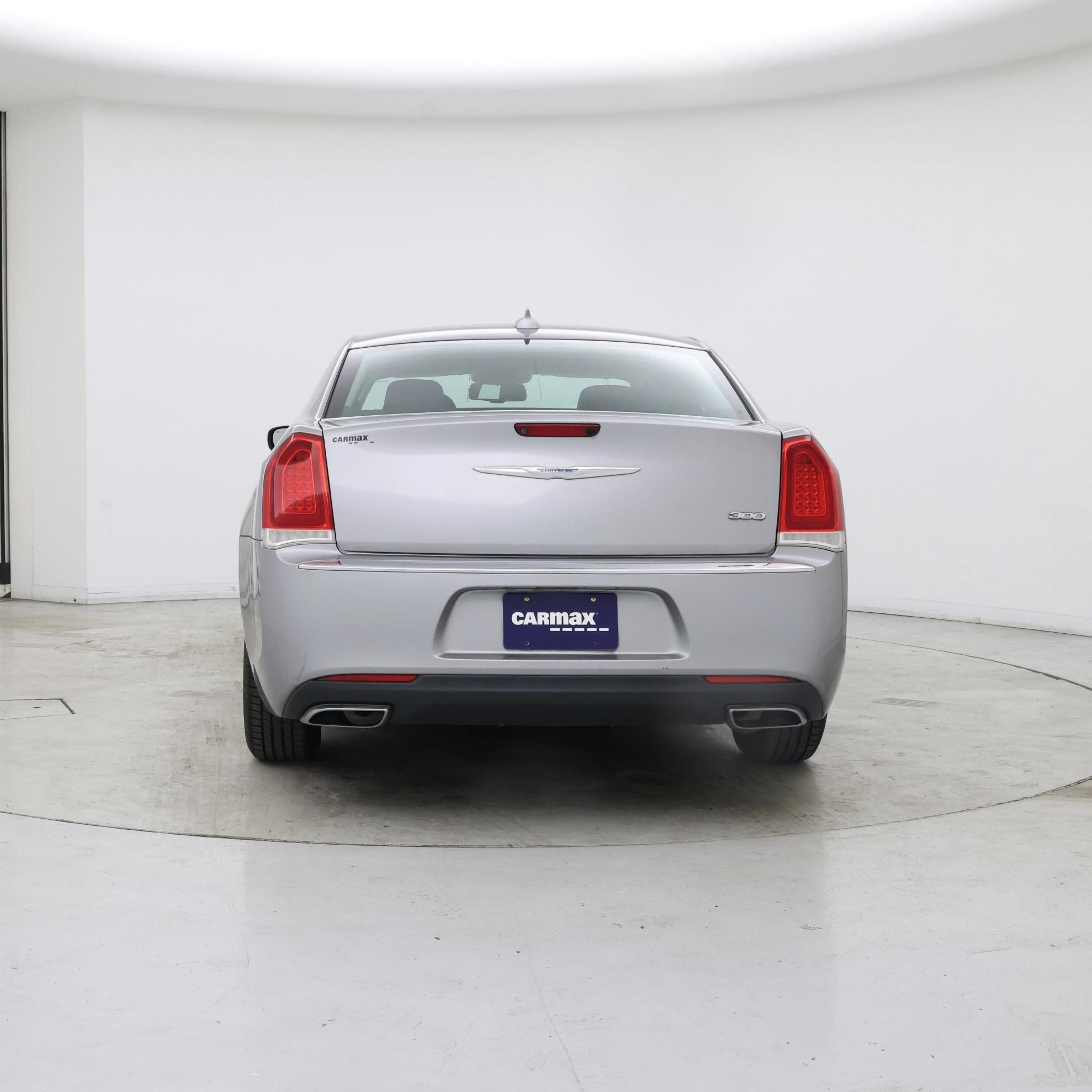 Thumbnail: 2016 Chrysler 300 - 6