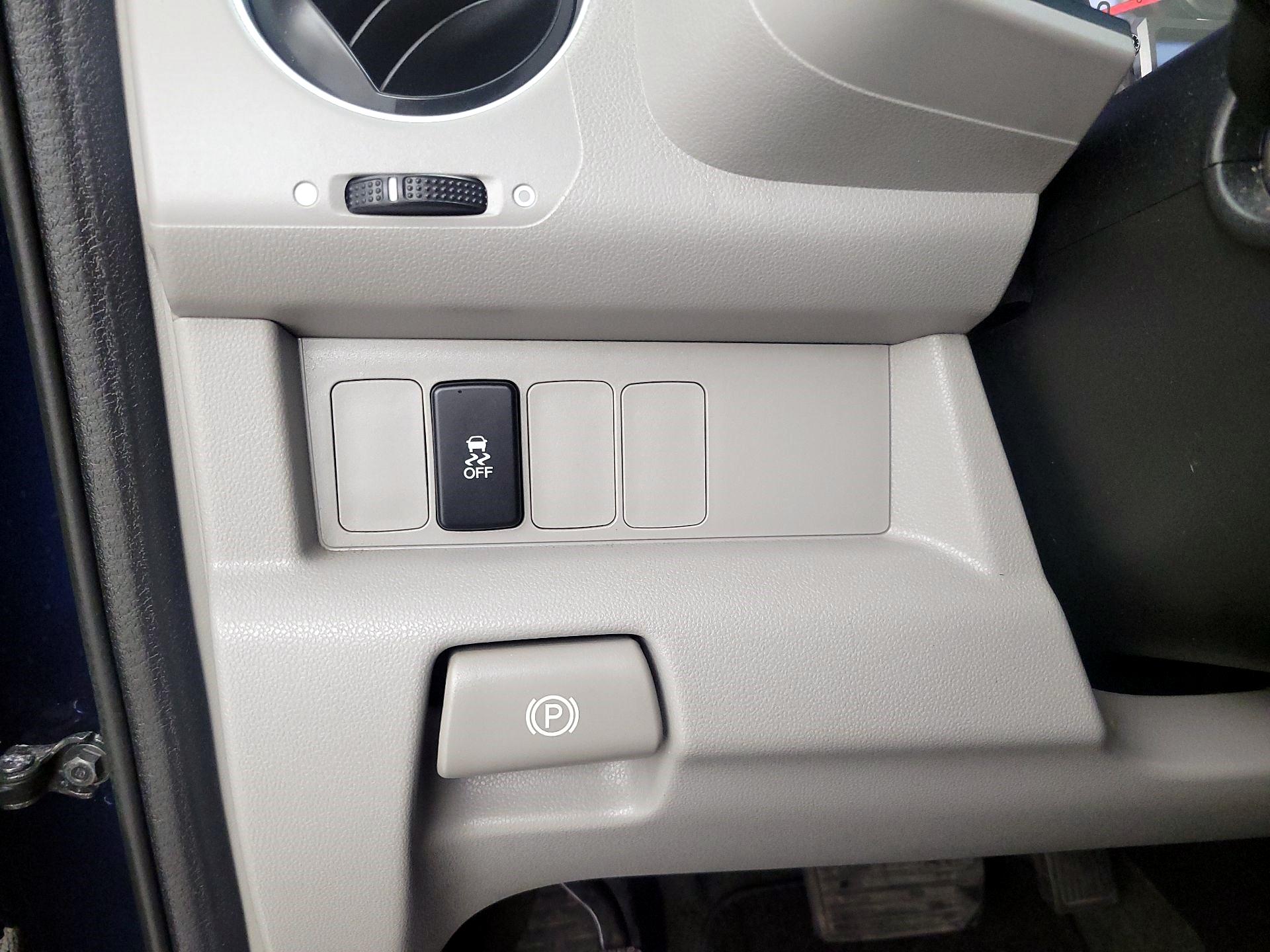 Thumbnail: 2015 Honda Pilot - 11