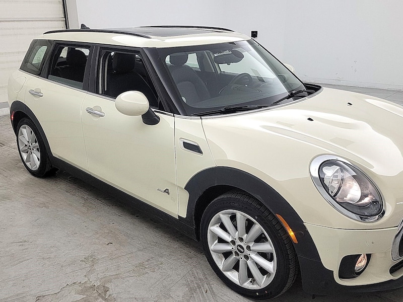2018 MINI Cooper Clubman  -
                  Edison, NJ