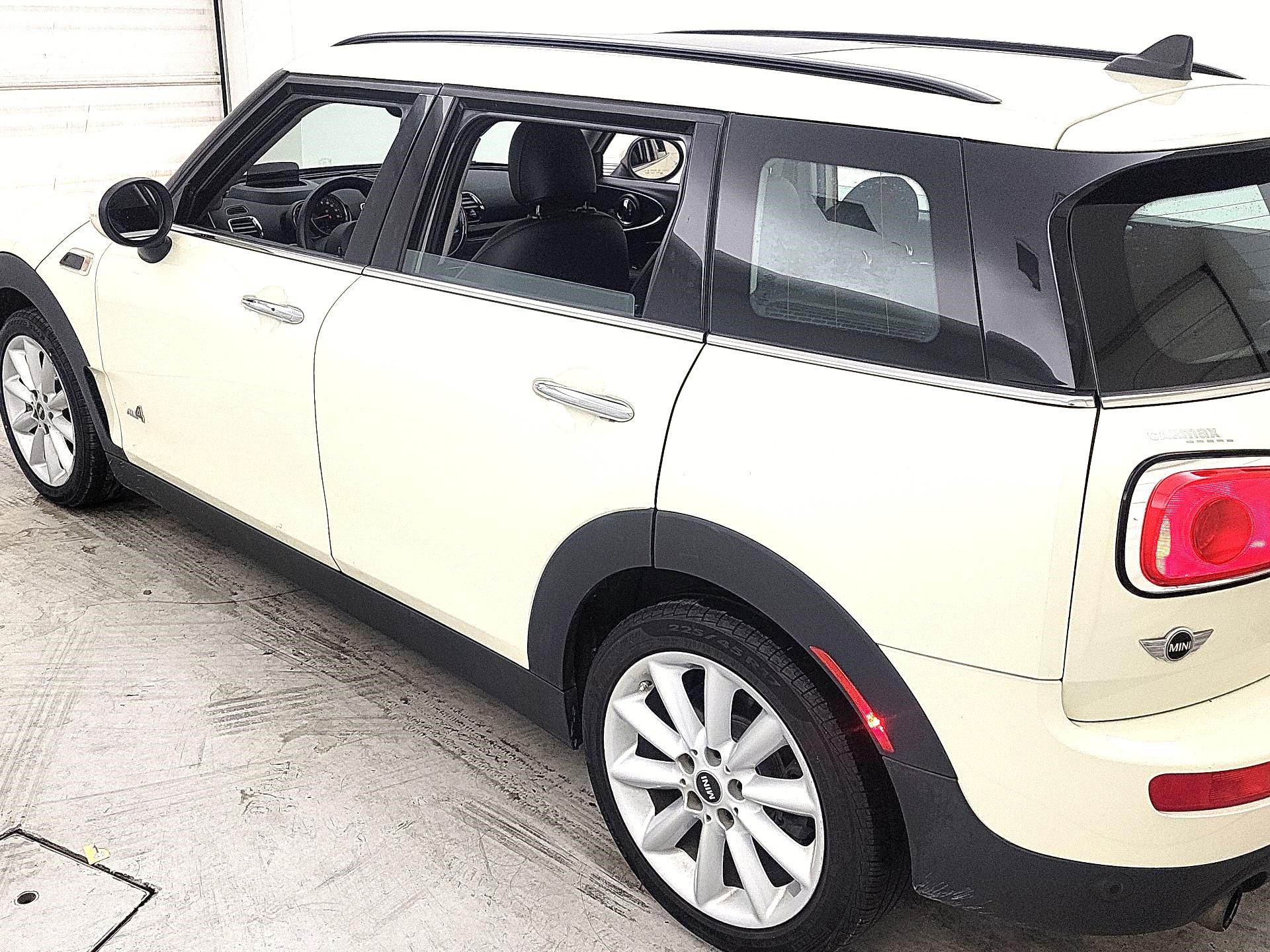 Thumbnail: 2018 MINI Cooper Clubman - 7