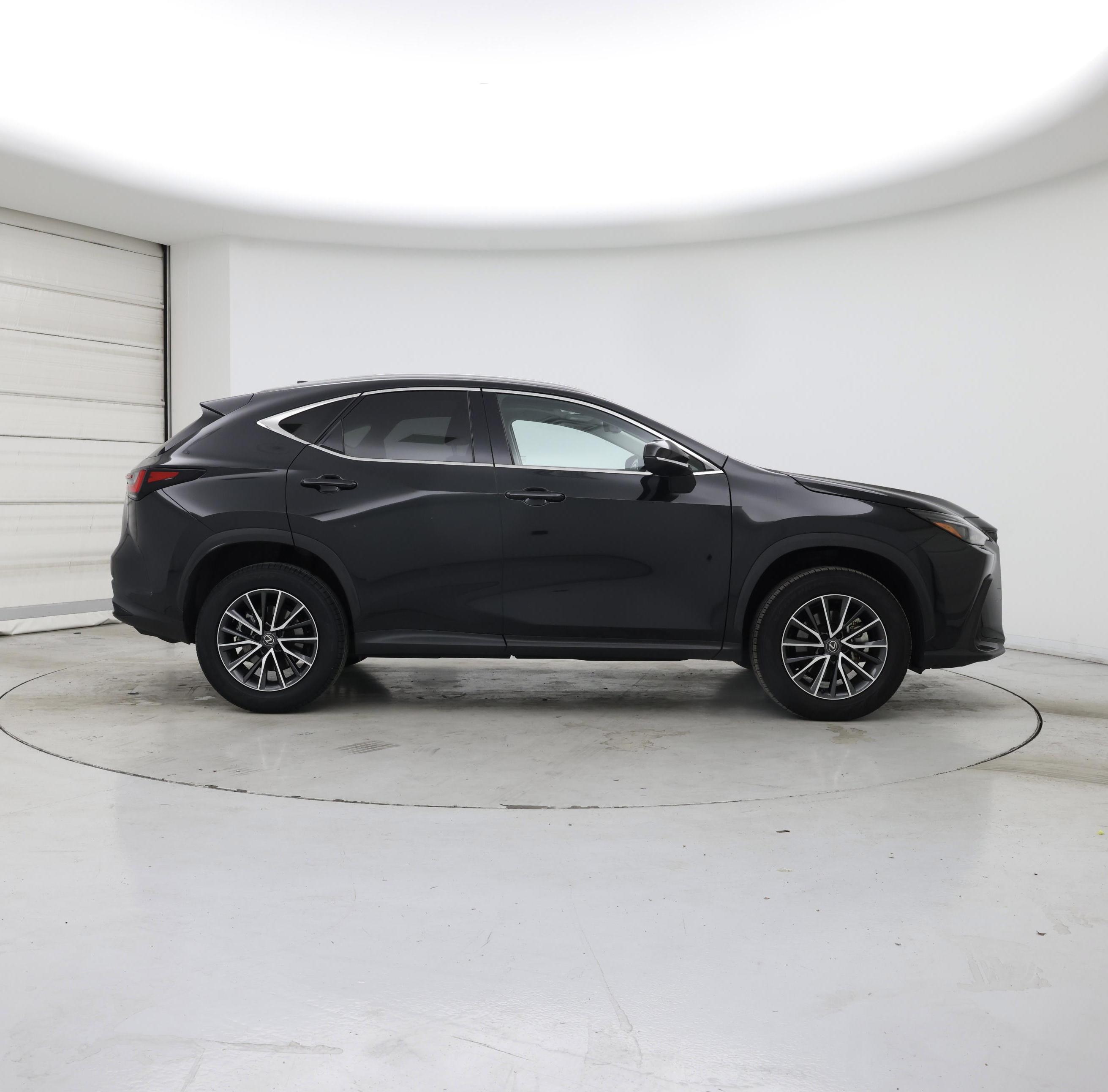 Thumbnail: 2022 Lexus NX - 7