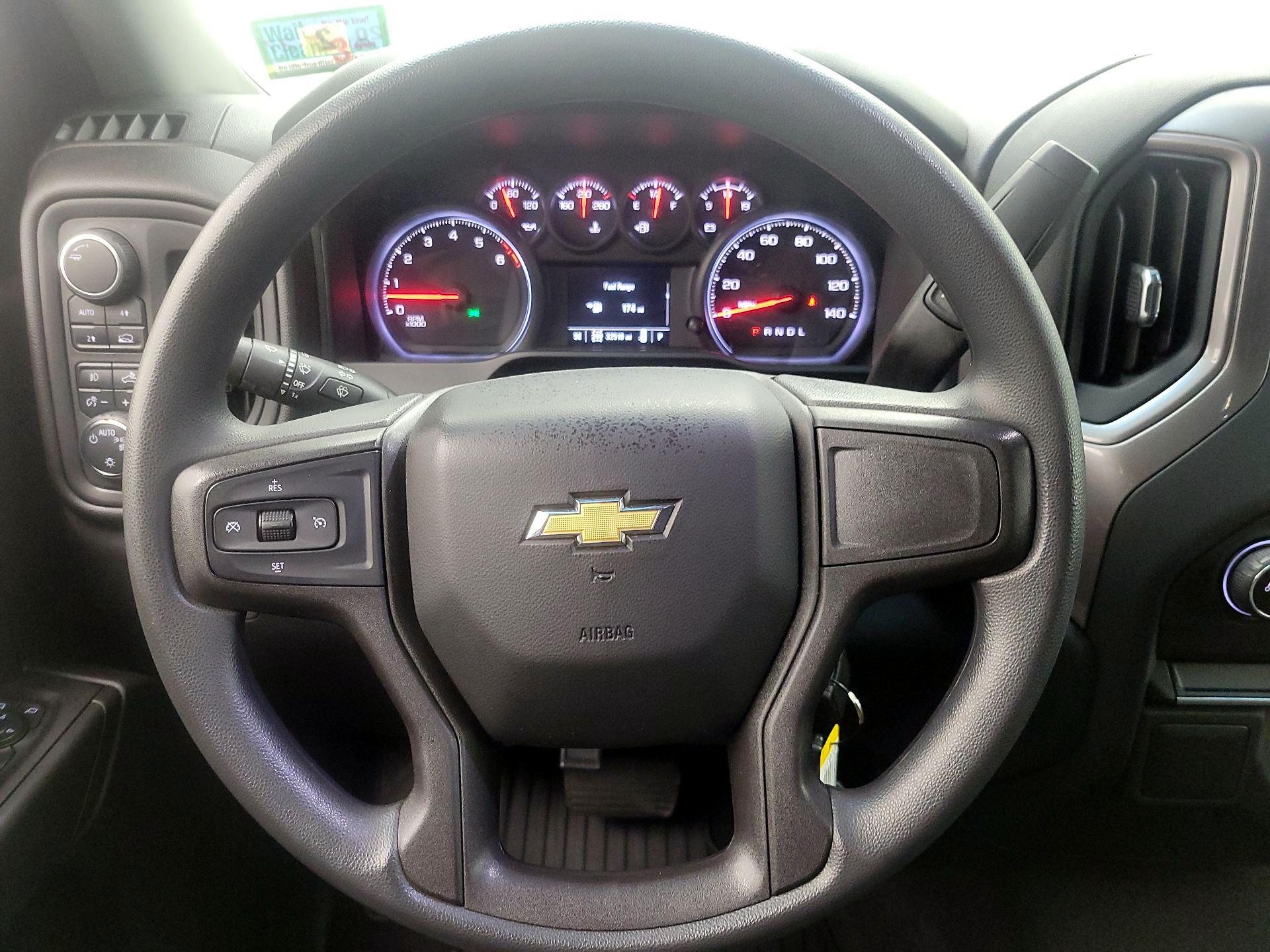 Thumbnail: 2020 Chevrolet Silverado 1500 - 10