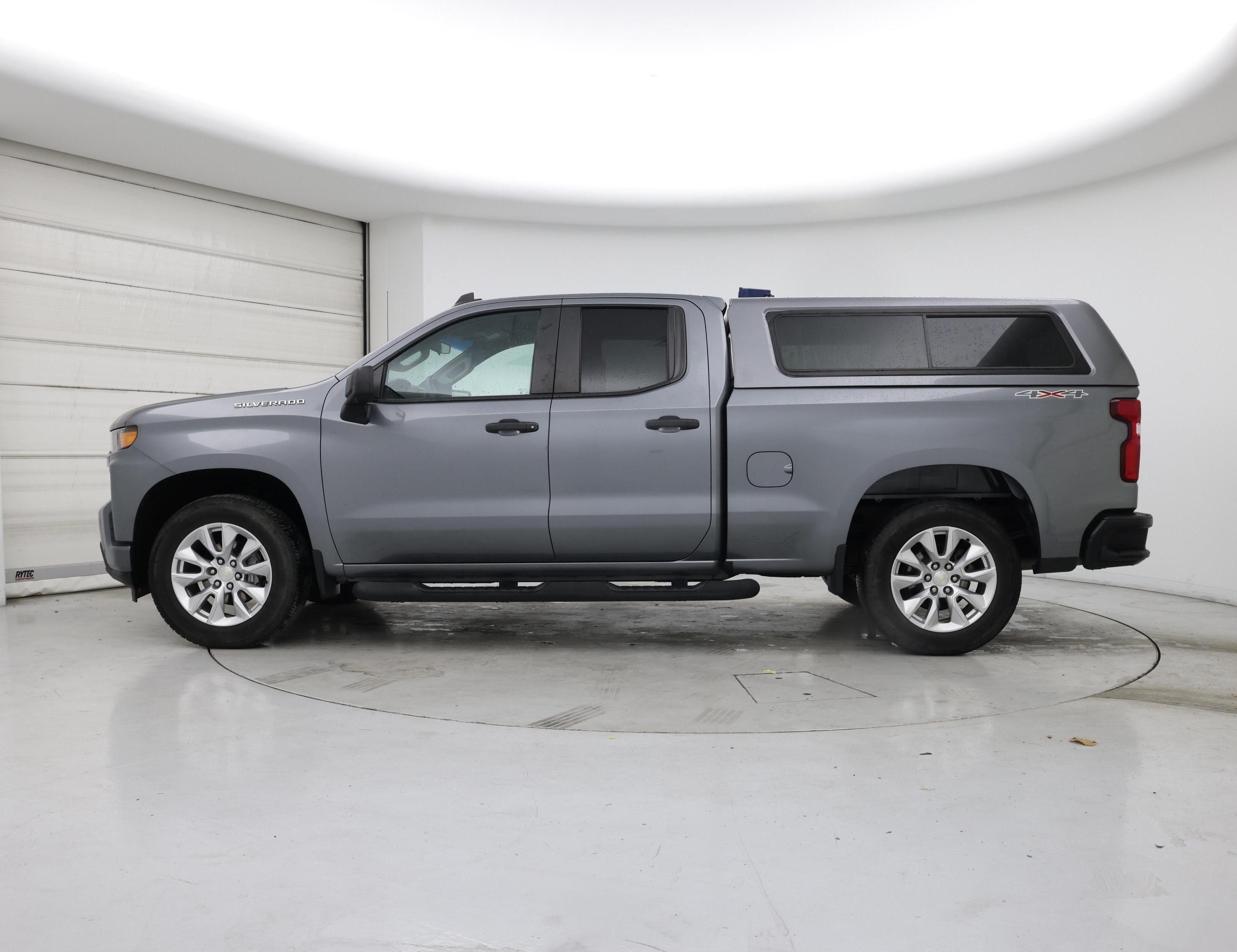 Thumbnail: 2020 Chevrolet Silverado 1500 - 3