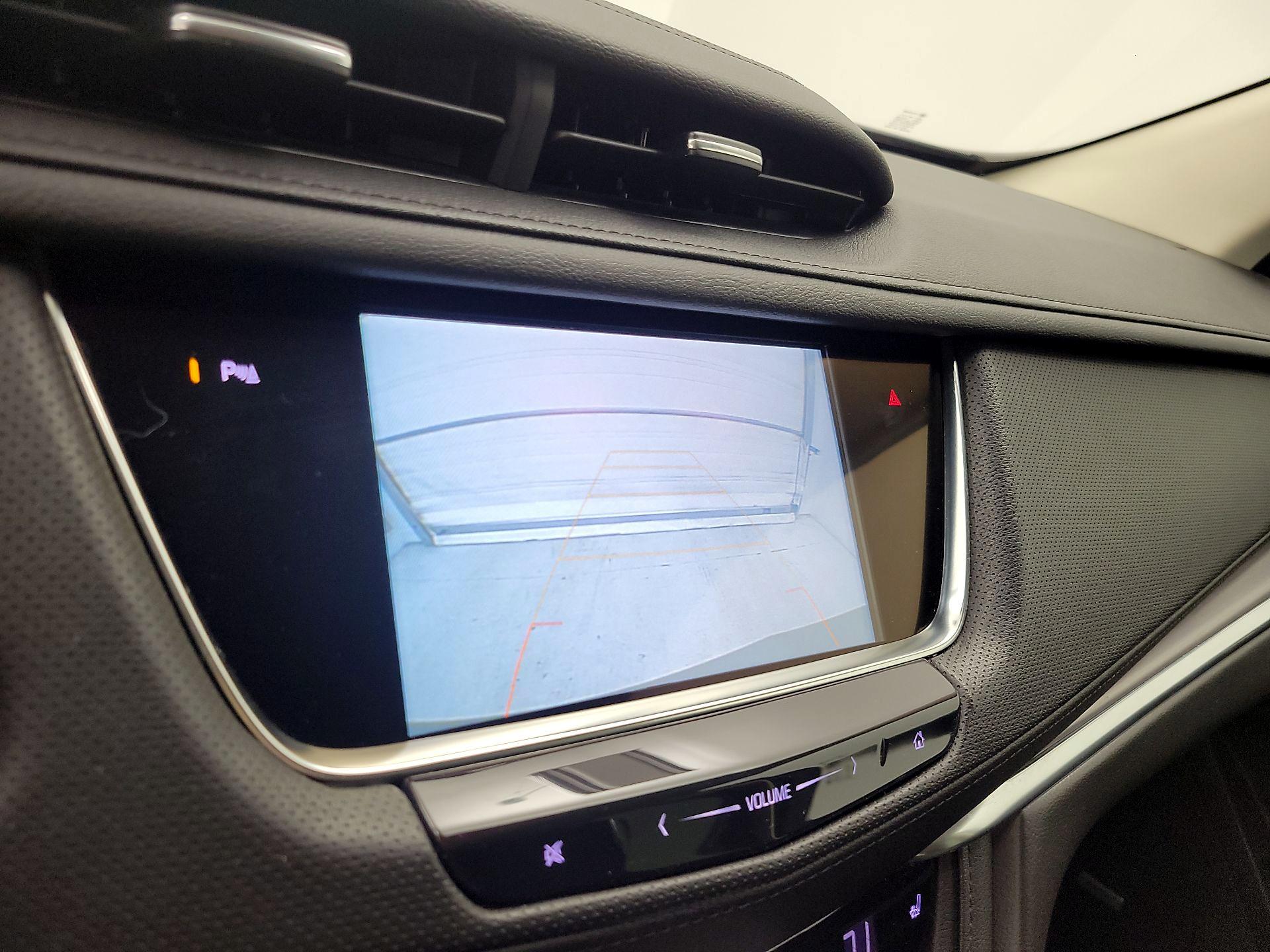 Thumbnail: 2019 Cadillac XT5 - 15